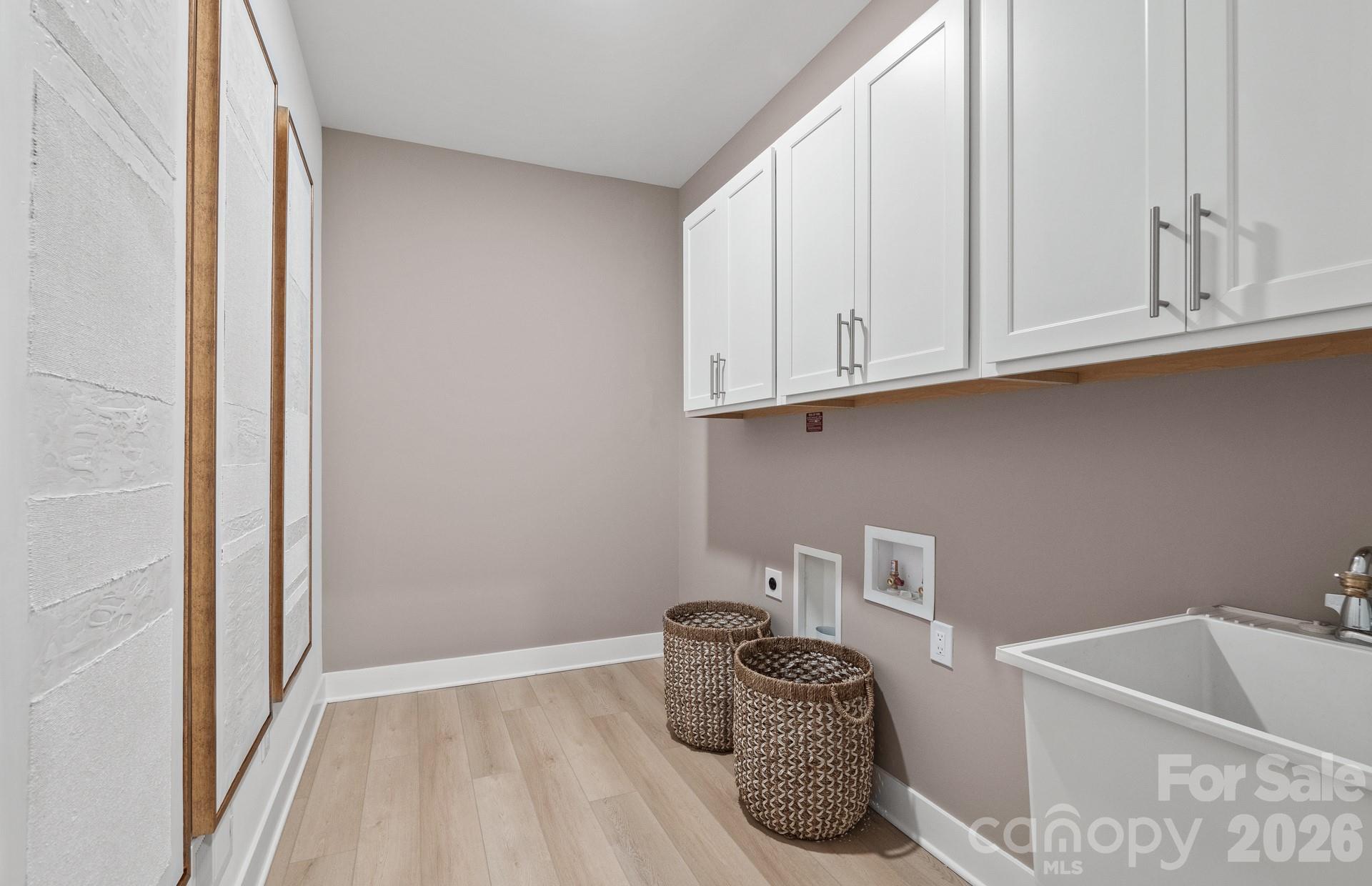 560 Cottage Garden Lane — Belmont