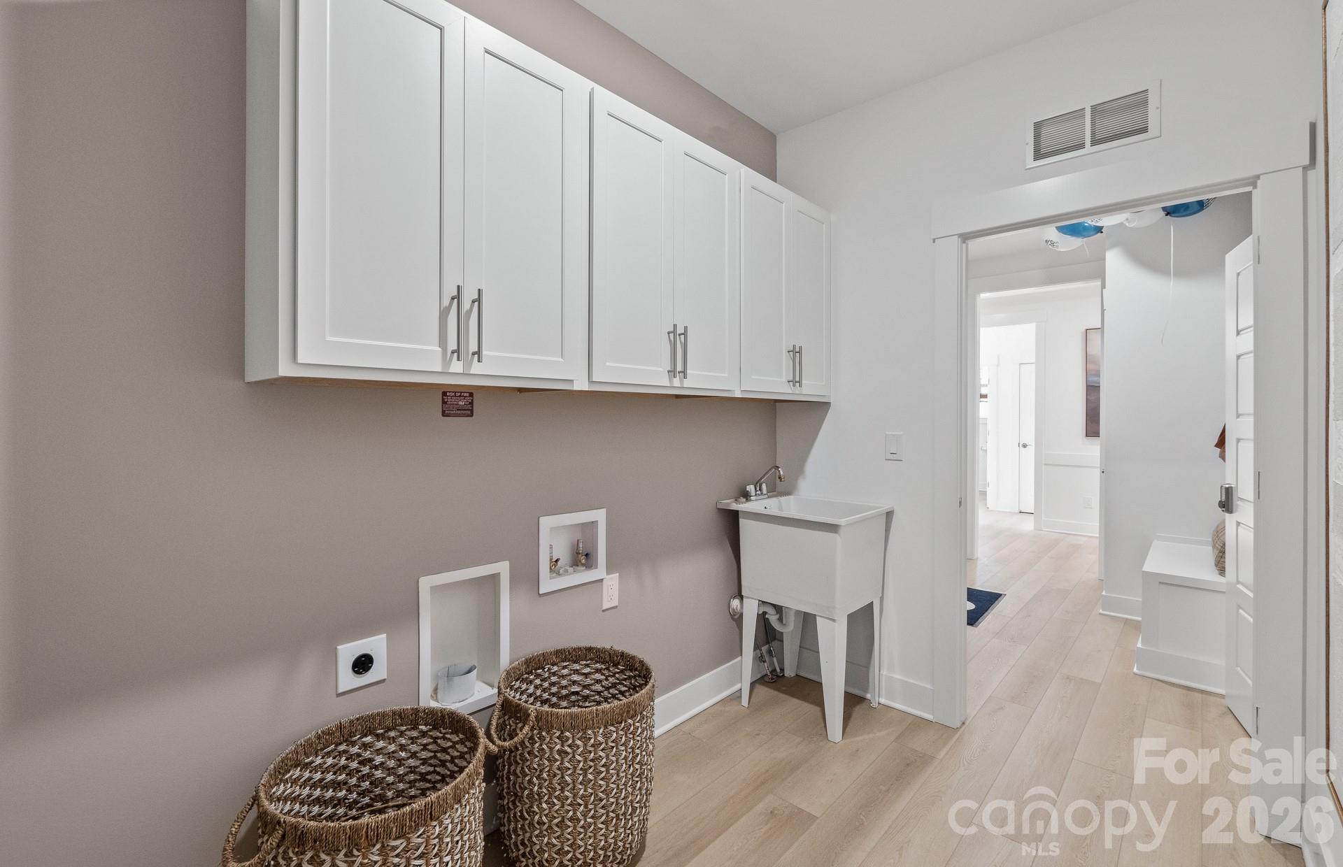 560 Cottage Garden Lane — Belmont