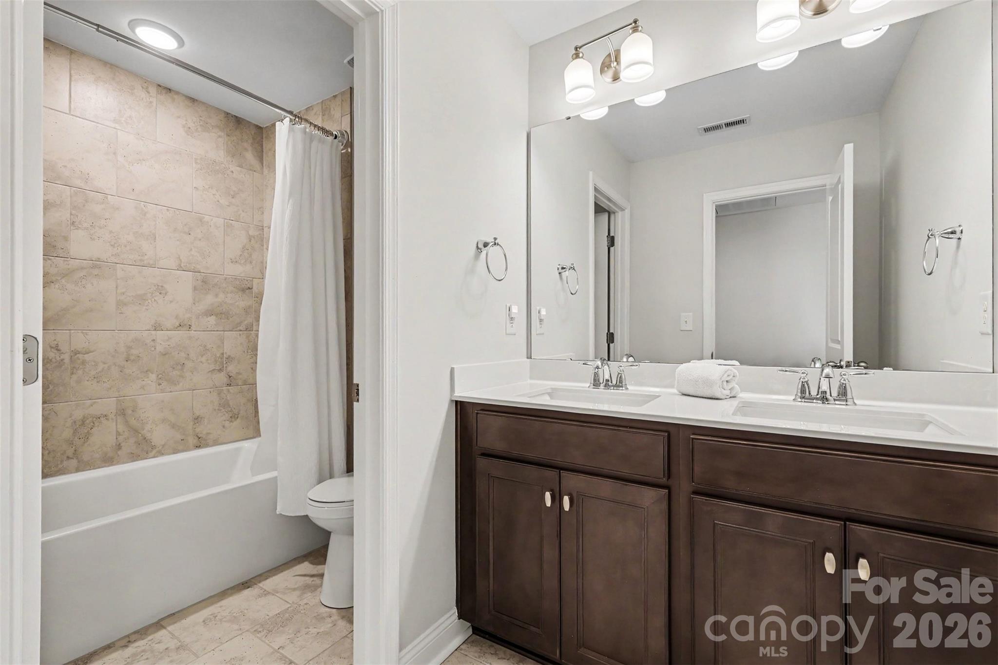 6247 Six String Court — Fort Mill