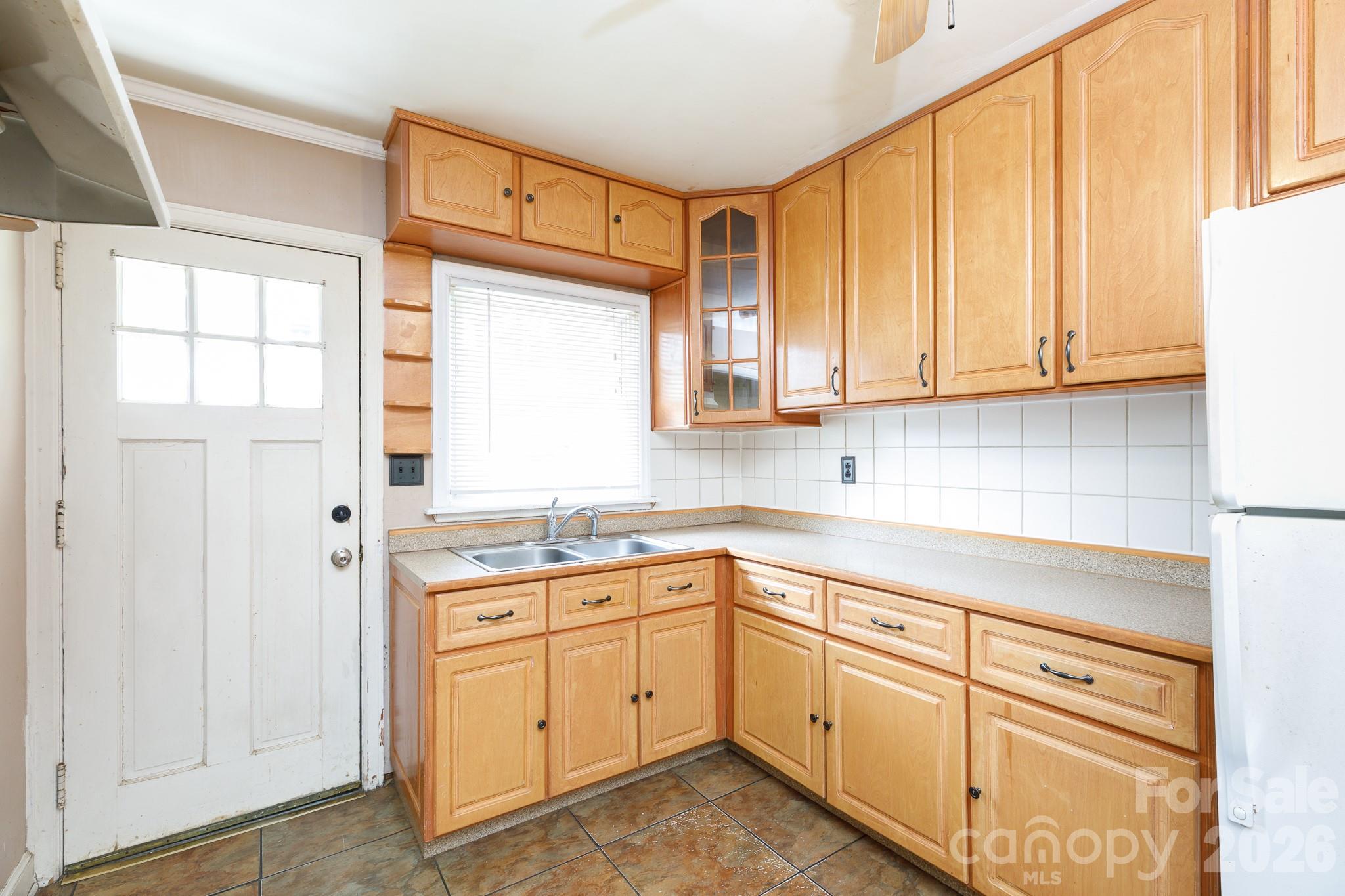 1017 Woodland Drive — Gastonia
