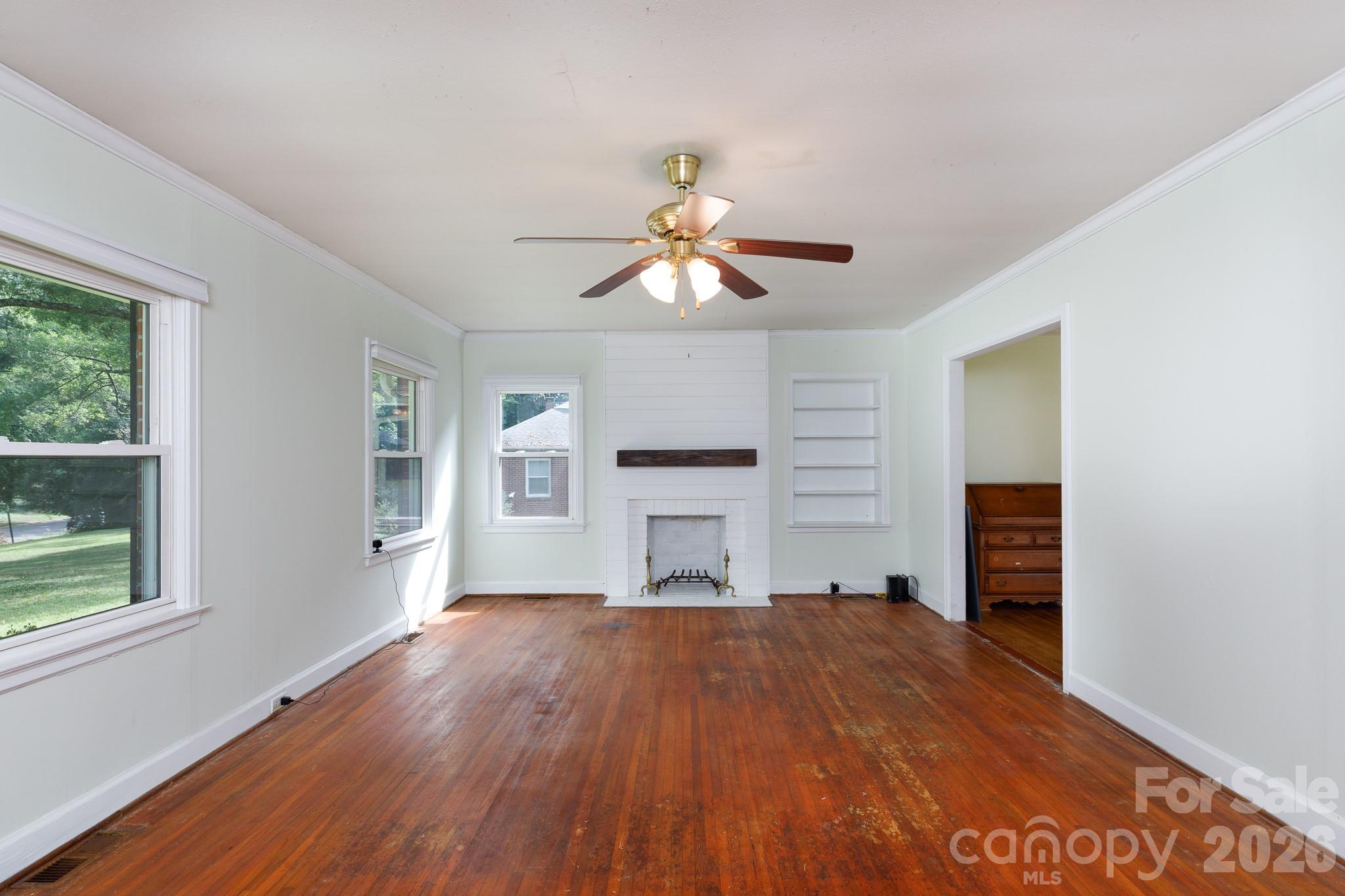 1017 Woodland Drive — Gastonia