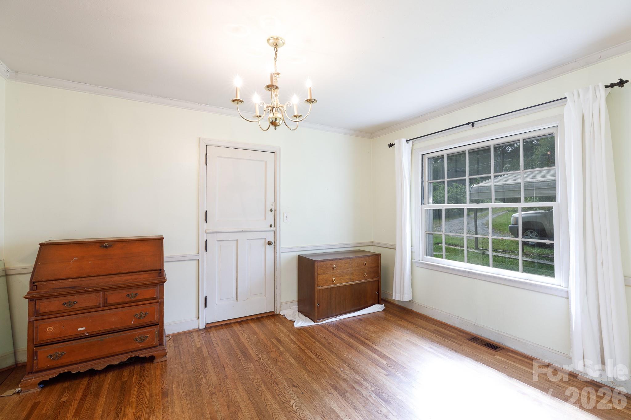 1017 Woodland Drive — Gastonia