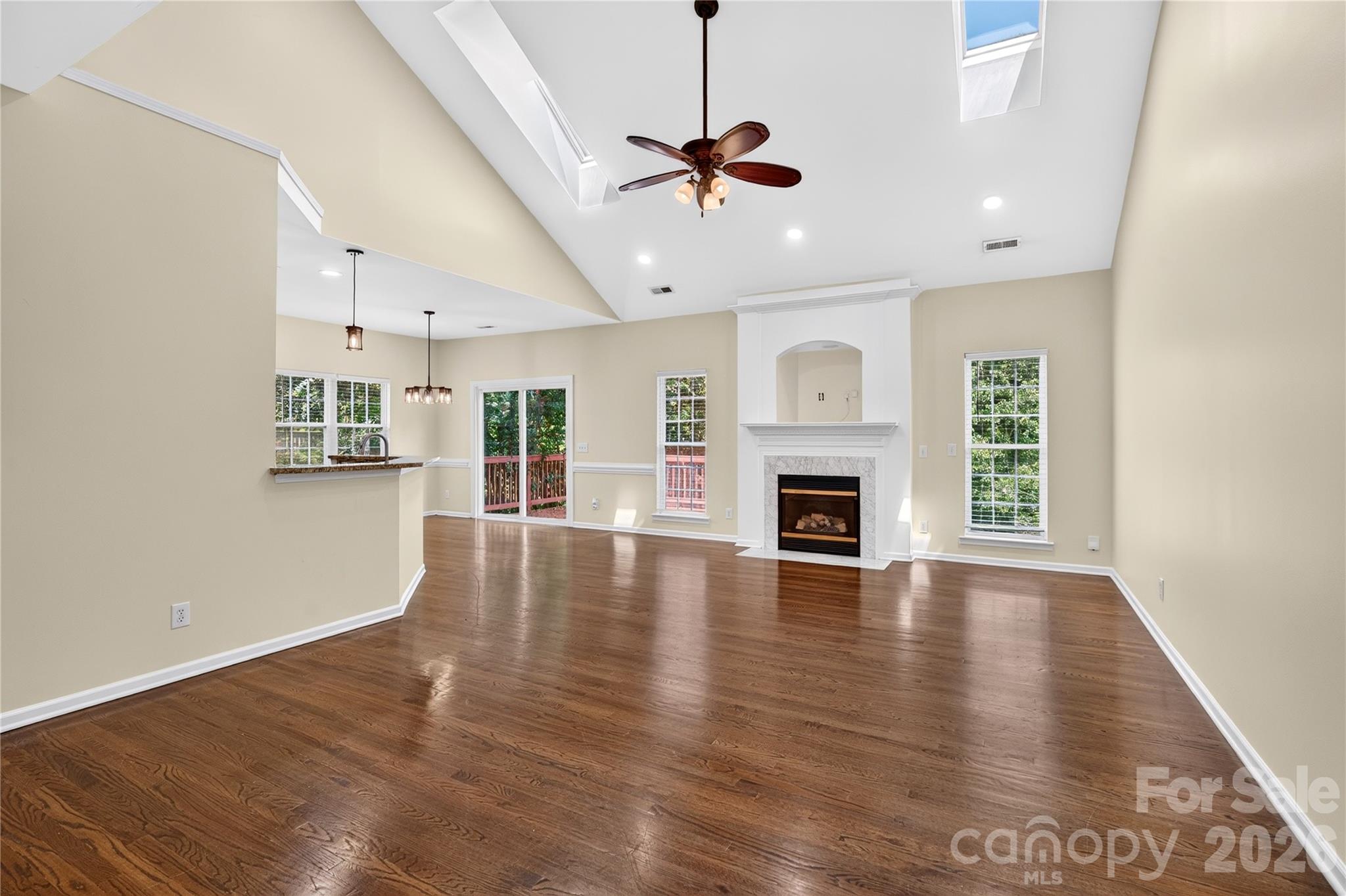 10822 Chamberlain Hall Court — Charlotte