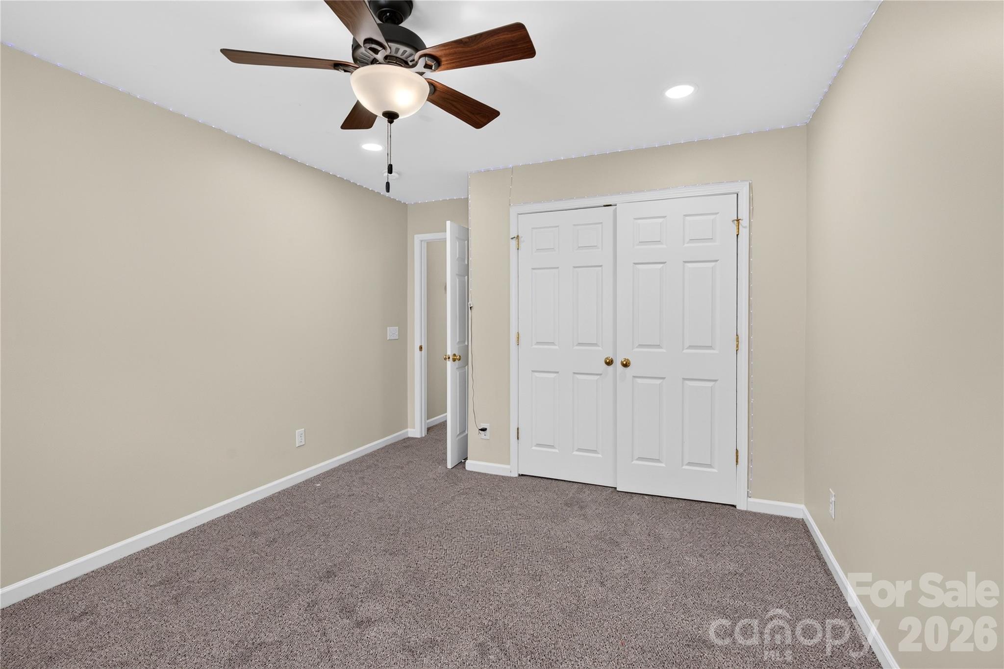 10822 Chamberlain Hall Court — Charlotte