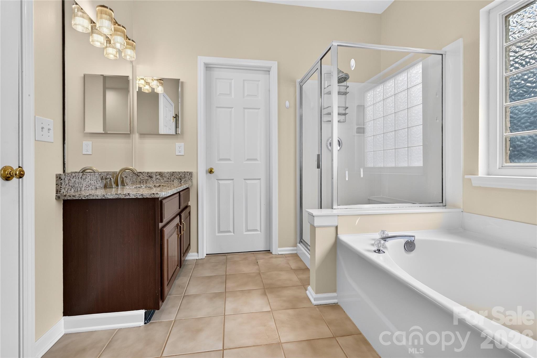 10822 Chamberlain Hall Court — Charlotte