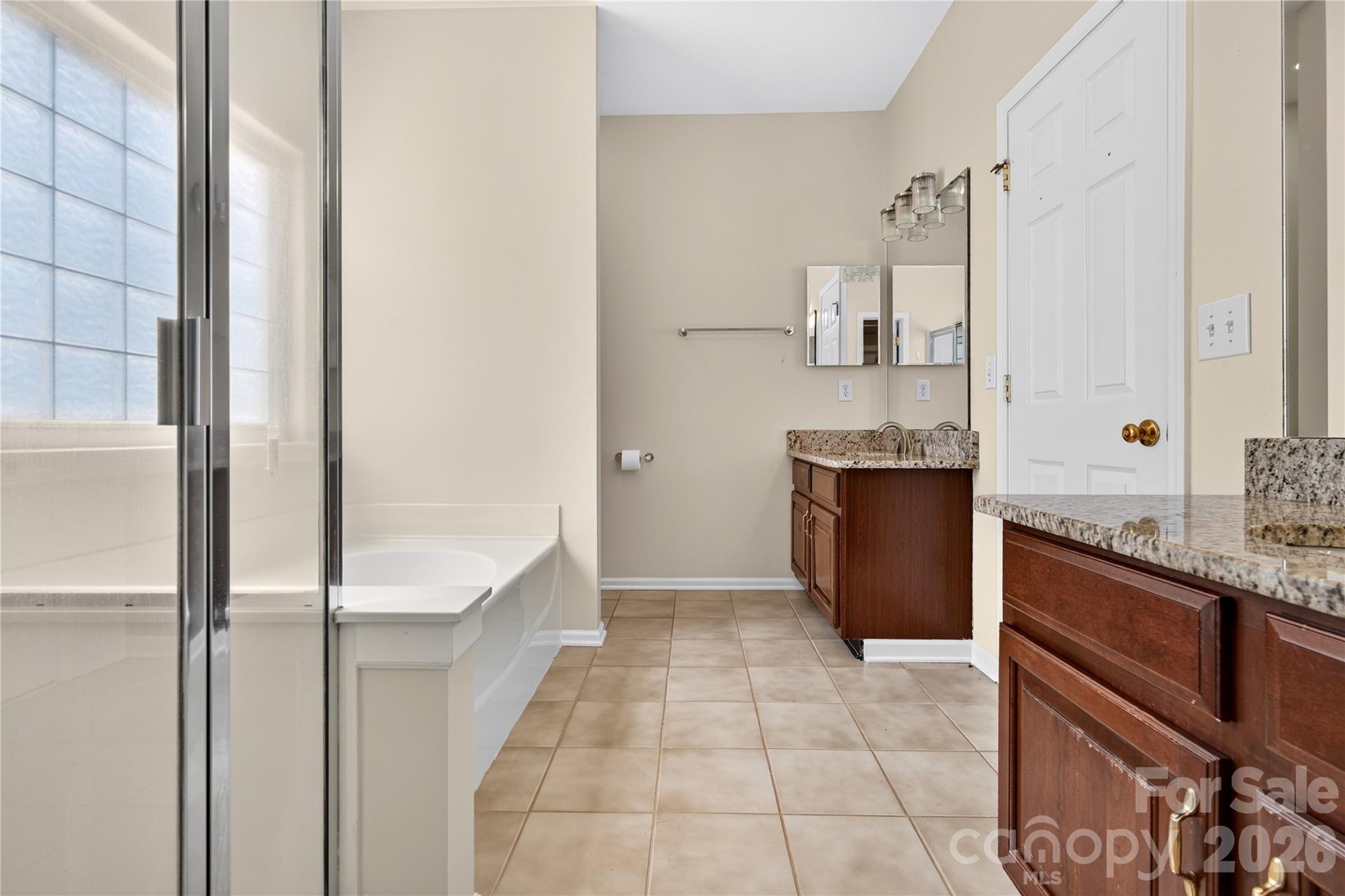10822 Chamberlain Hall Court — Charlotte