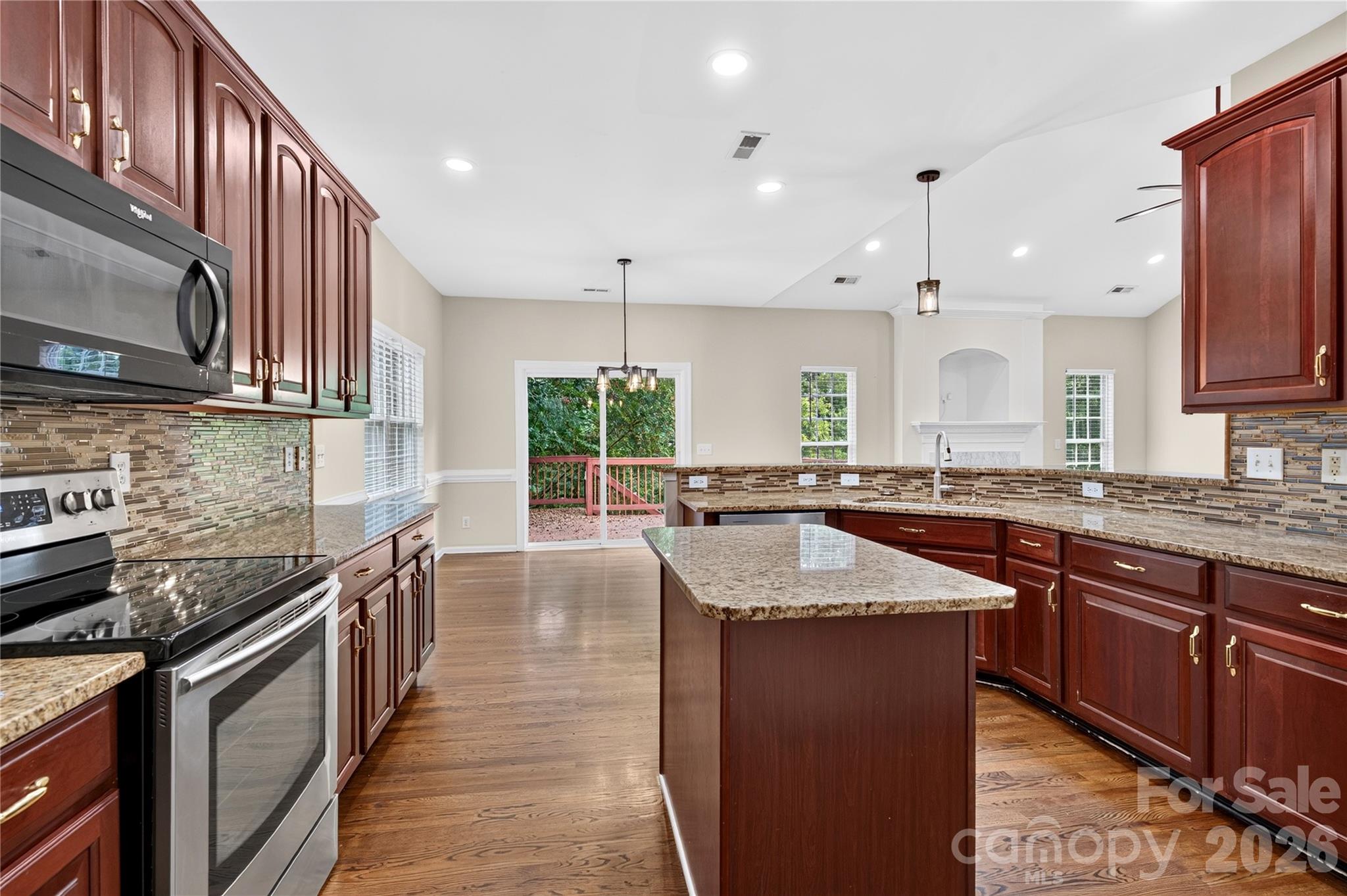 10822 Chamberlain Hall Court — Charlotte