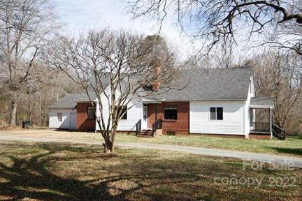 9909 Idlewild Road — Matthews
