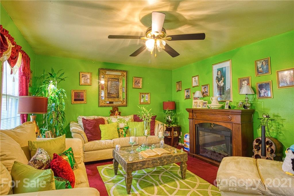 6222 Bonnybrook Lane — Charlotte