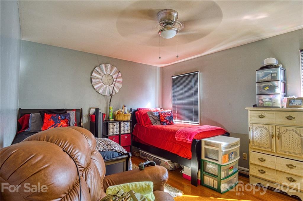 6222 Bonnybrook Lane — Charlotte