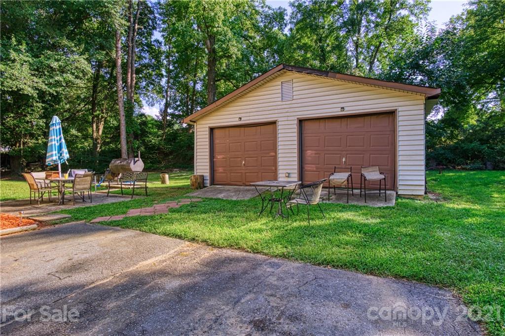 6222 Bonnybrook Lane — Charlotte