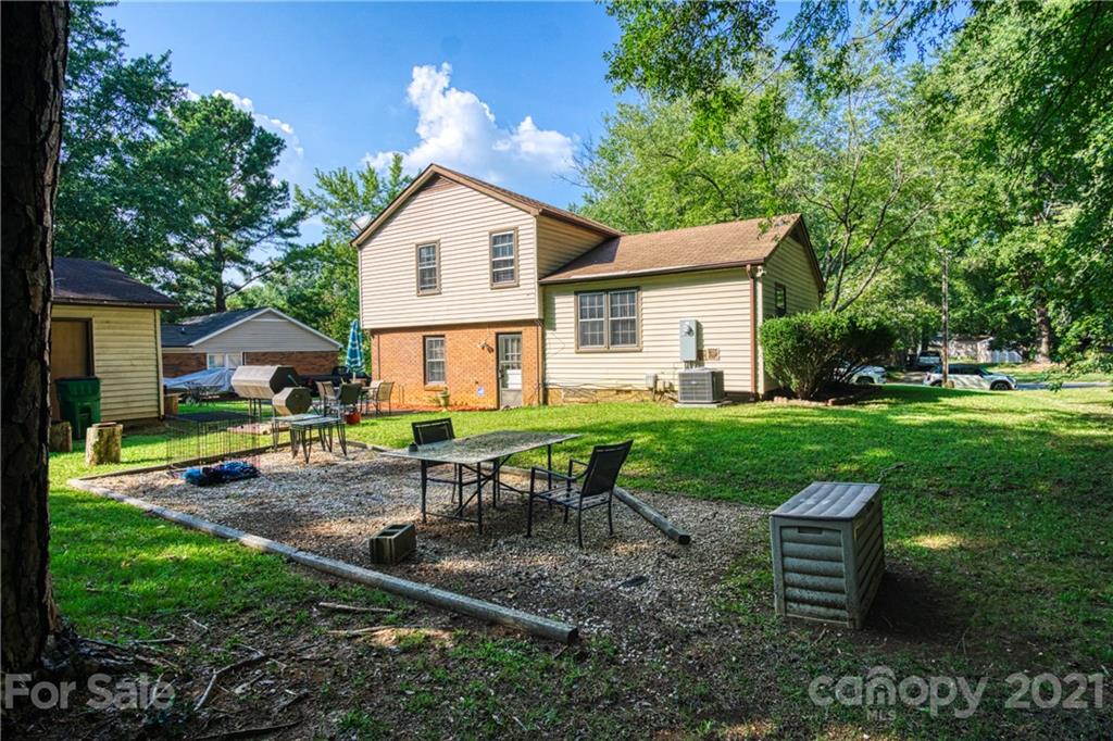 6222 Bonnybrook Lane — Charlotte