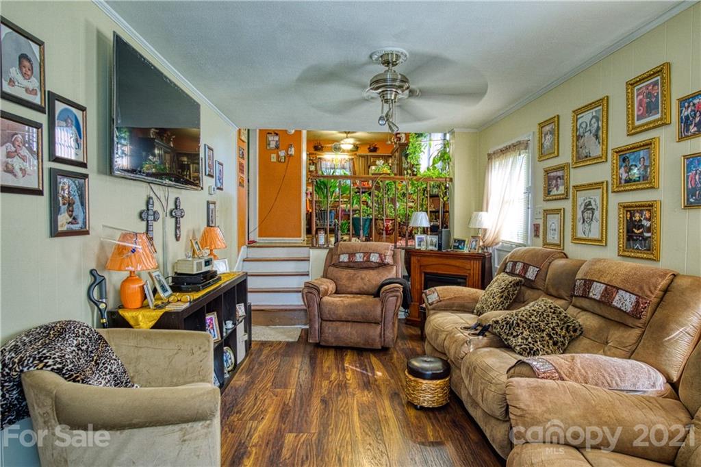 6222 Bonnybrook Lane — Charlotte
