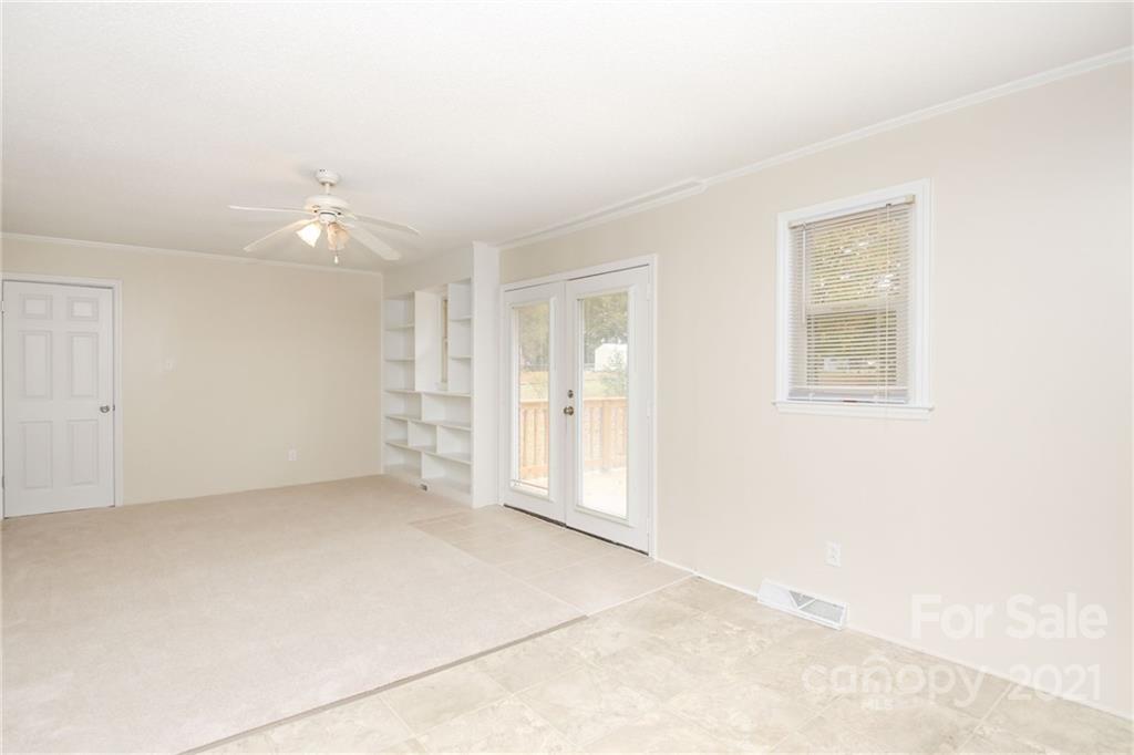 2599 Lewis Drive — Lancaster