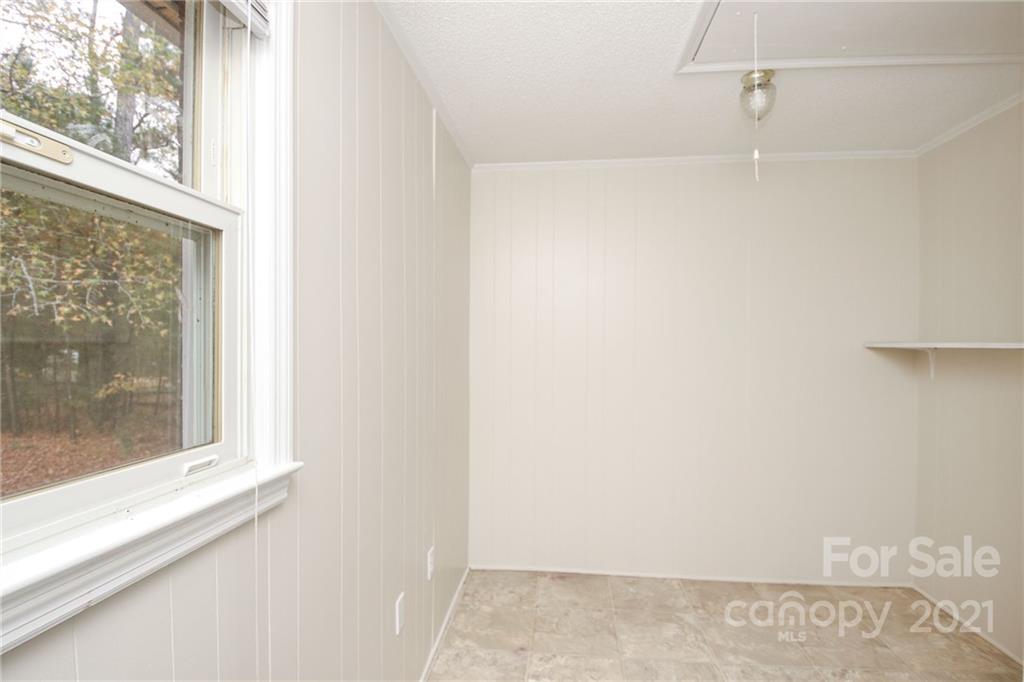 2599 Lewis Drive — Lancaster