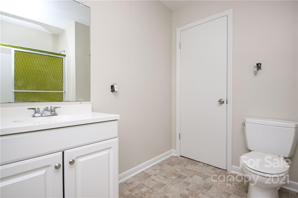 2599 Lewis Drive — Lancaster