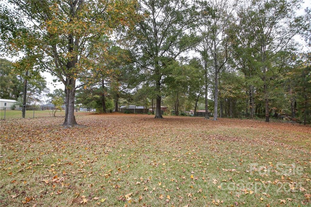 2599 Lewis Drive — Lancaster