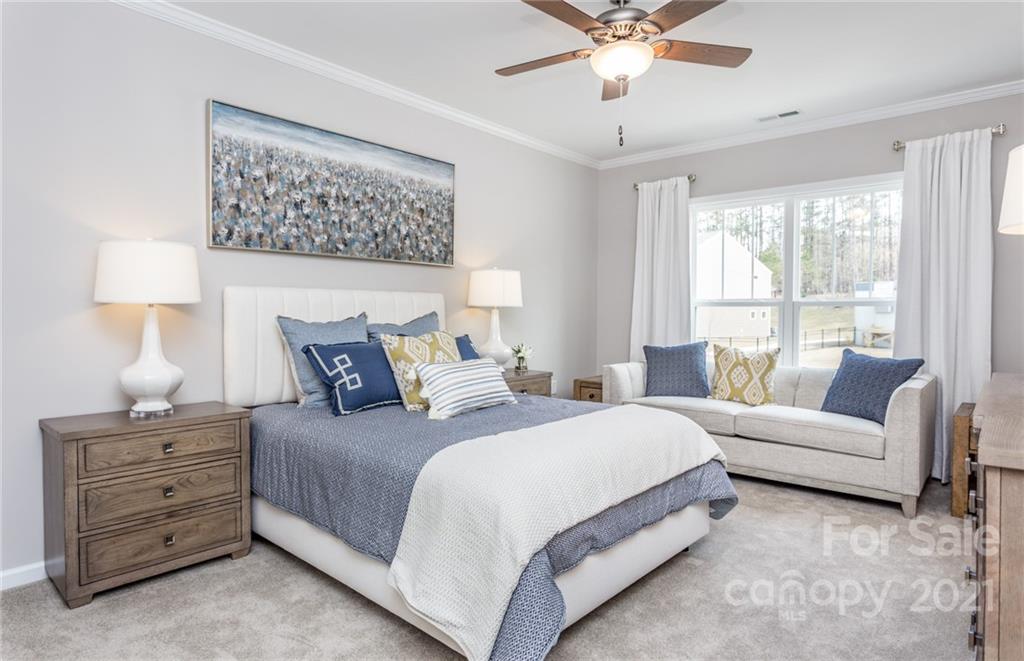 12619 Messenger Row #453 — Huntersville