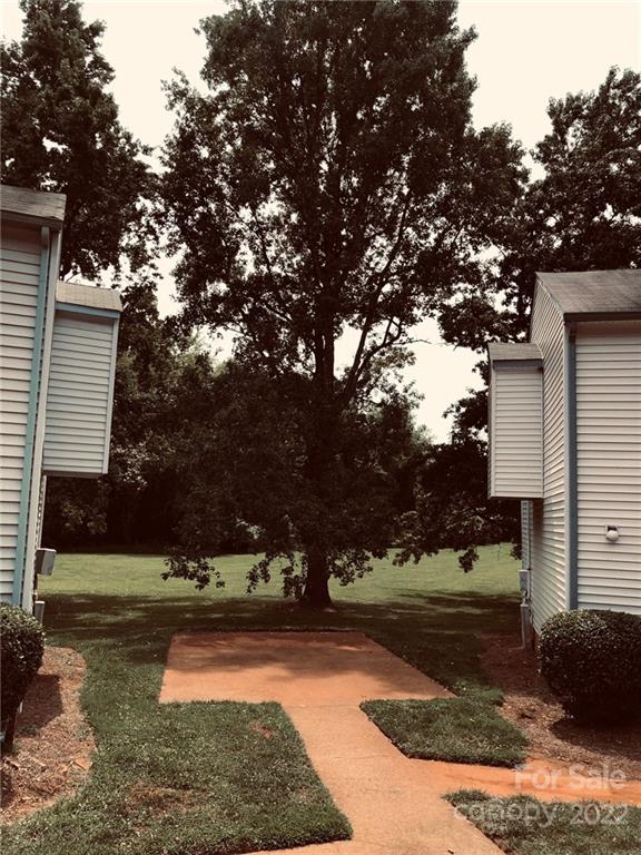 2014 Countrymens Court #58 — Charlotte