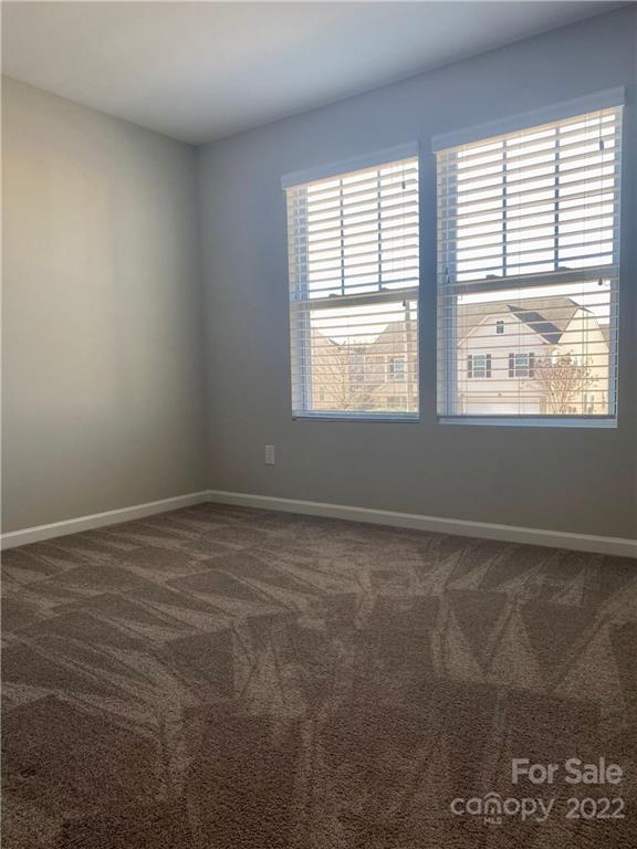 527 Smokehouse Lane — Albemarle