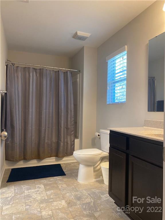 527 Smokehouse Lane — Albemarle