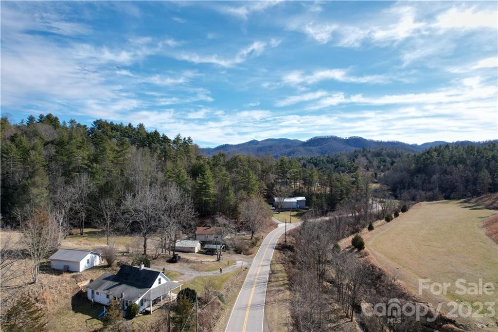 36 Stockton Branch Road — Weaverville