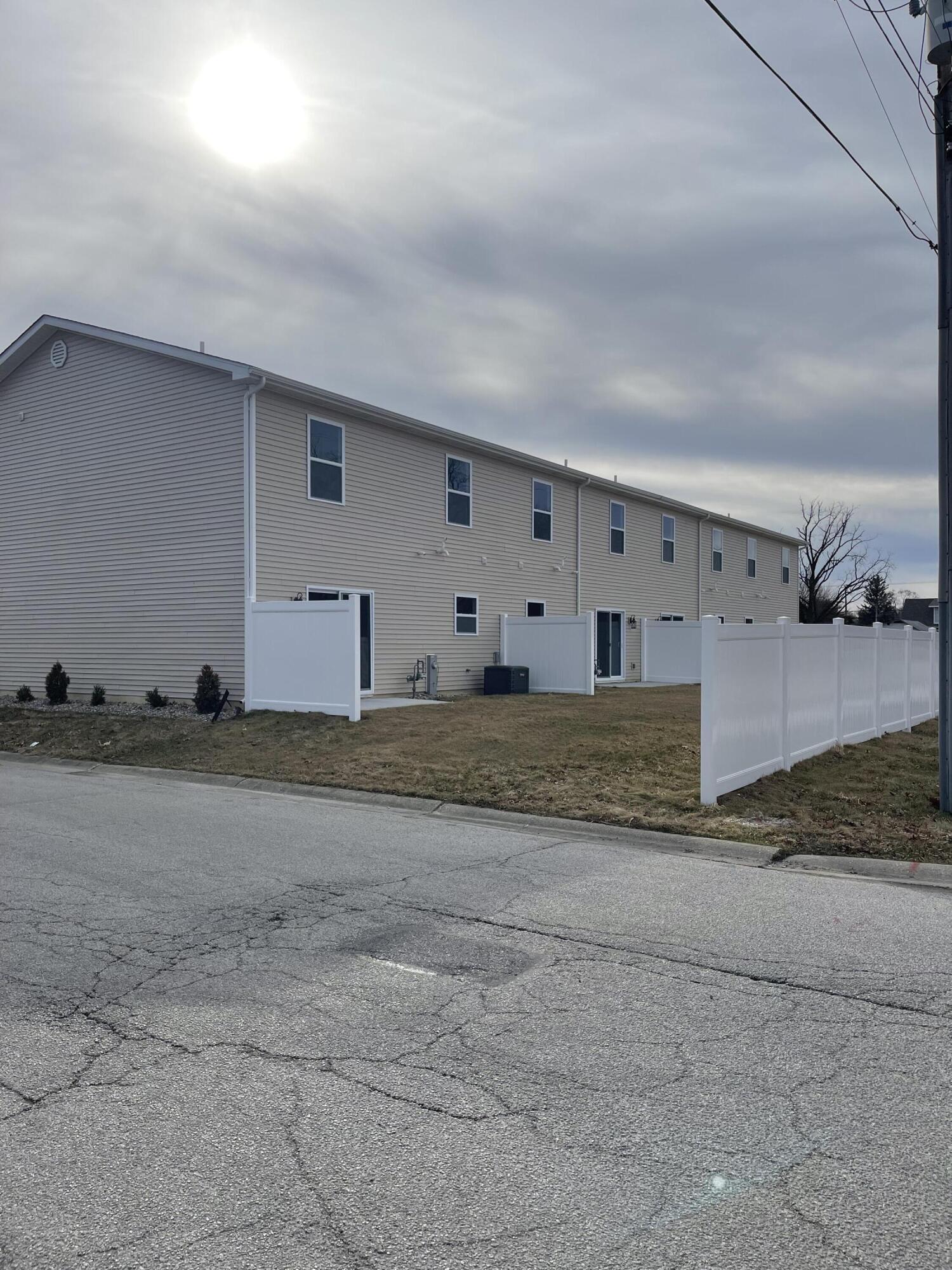 930 Penny Court, Hobart, IN 46342; Image #32