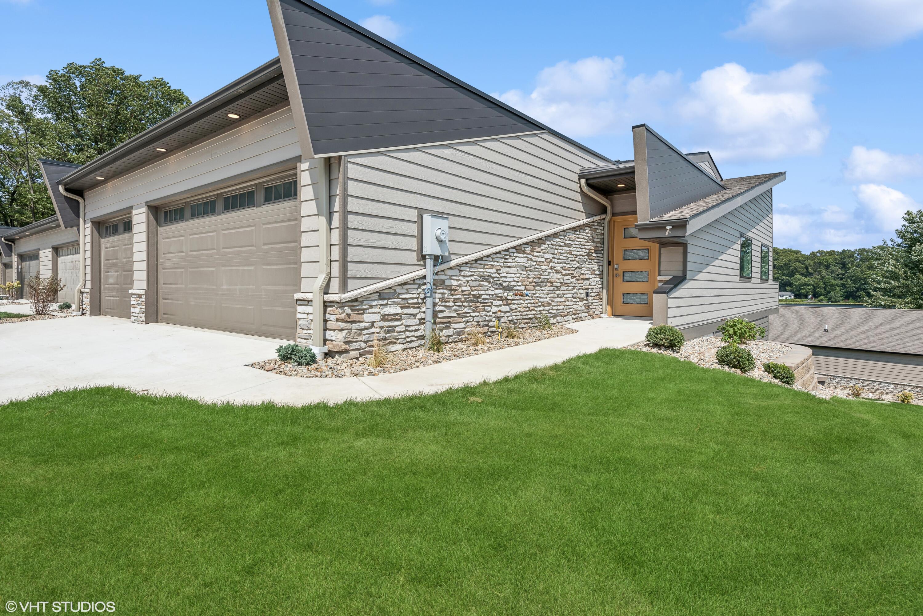 169 W McClung Road, La Porte, IN #203, 46350; Image #19
