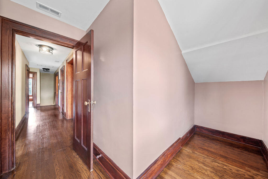 107 Lincolnway, La Porte, IN 46350; Image #27
