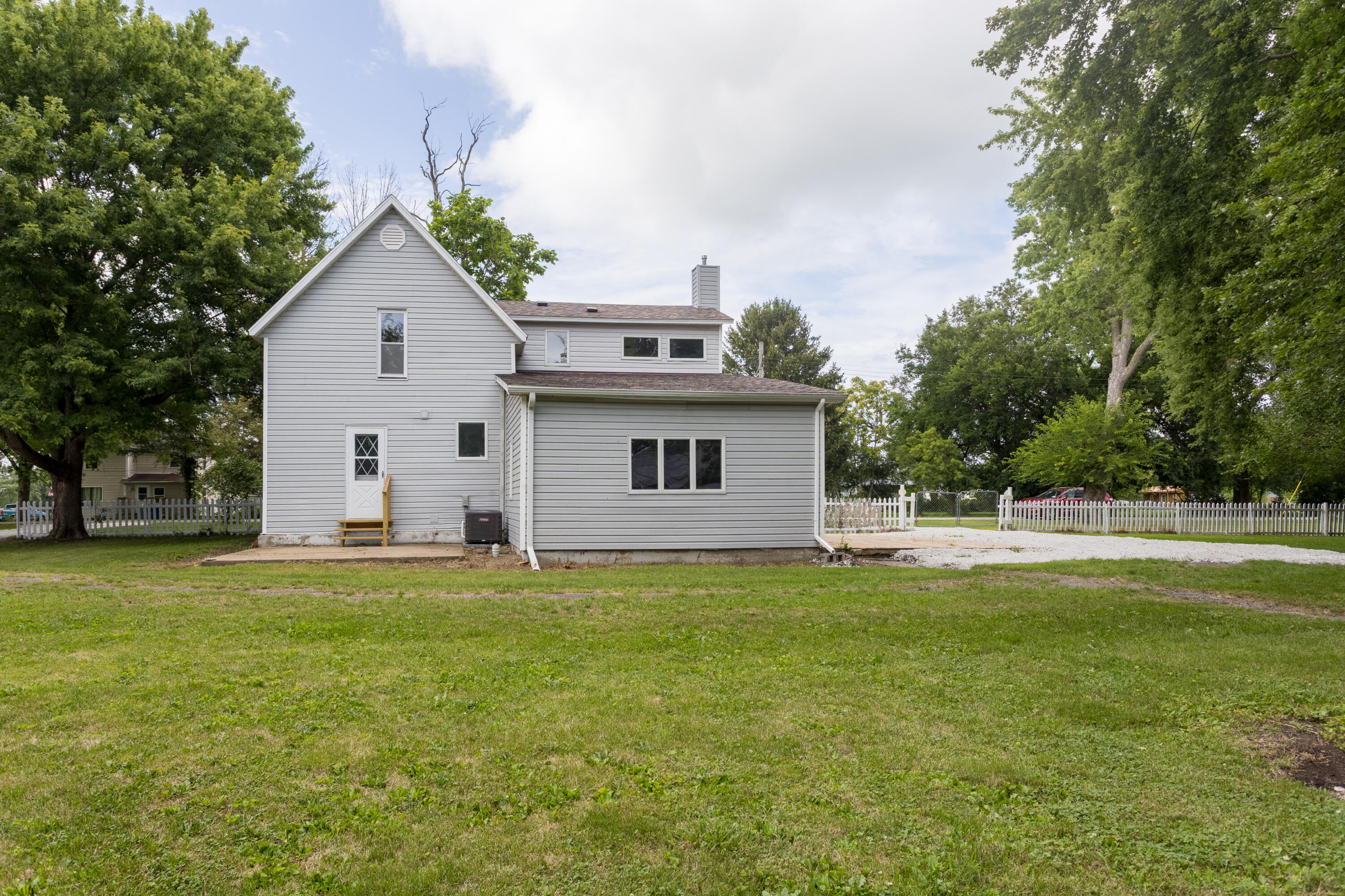 315 W Mill Street, Goodland, IN 47948; Image #11