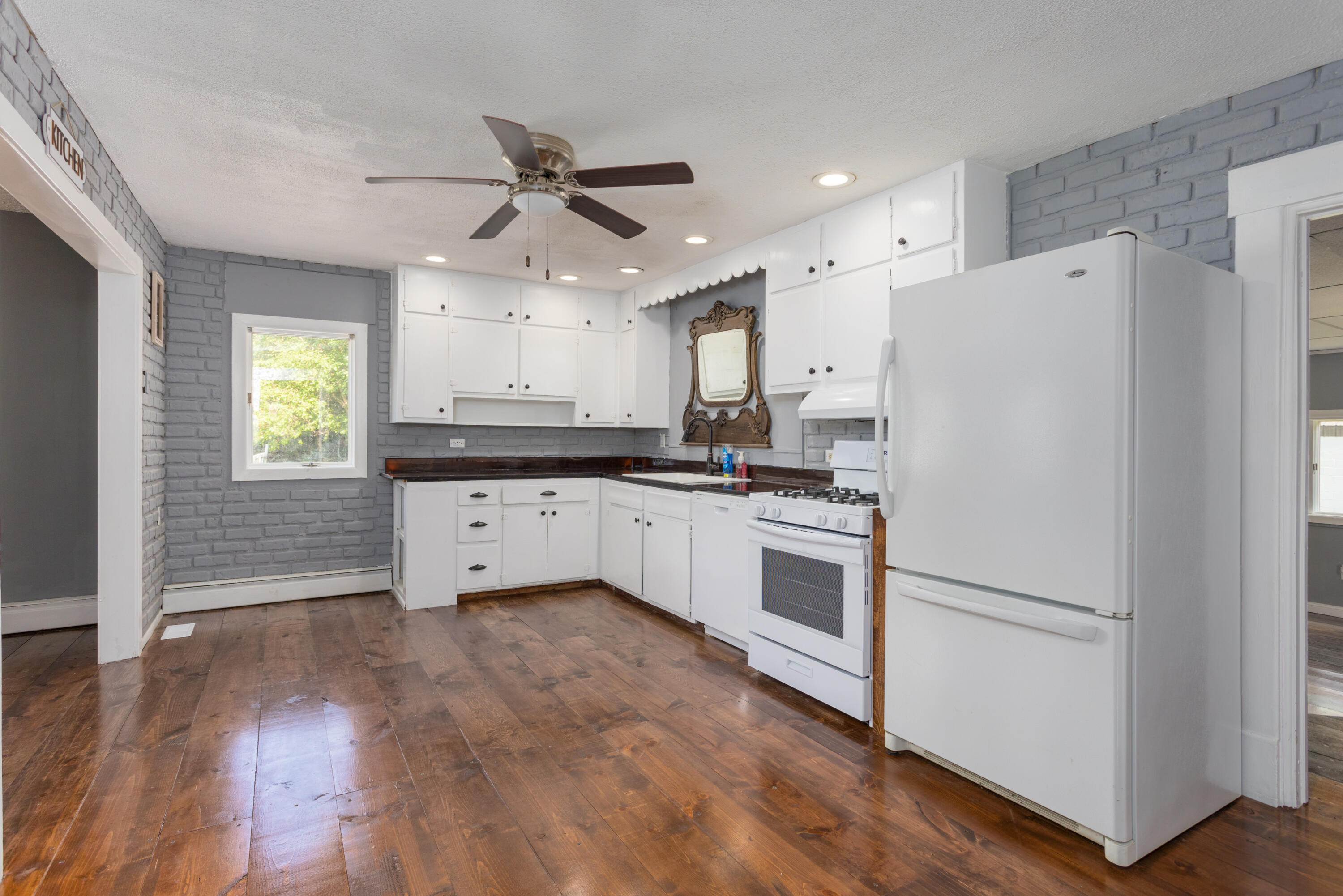 315 W Mill Street, Goodland, IN 47948; Image #23