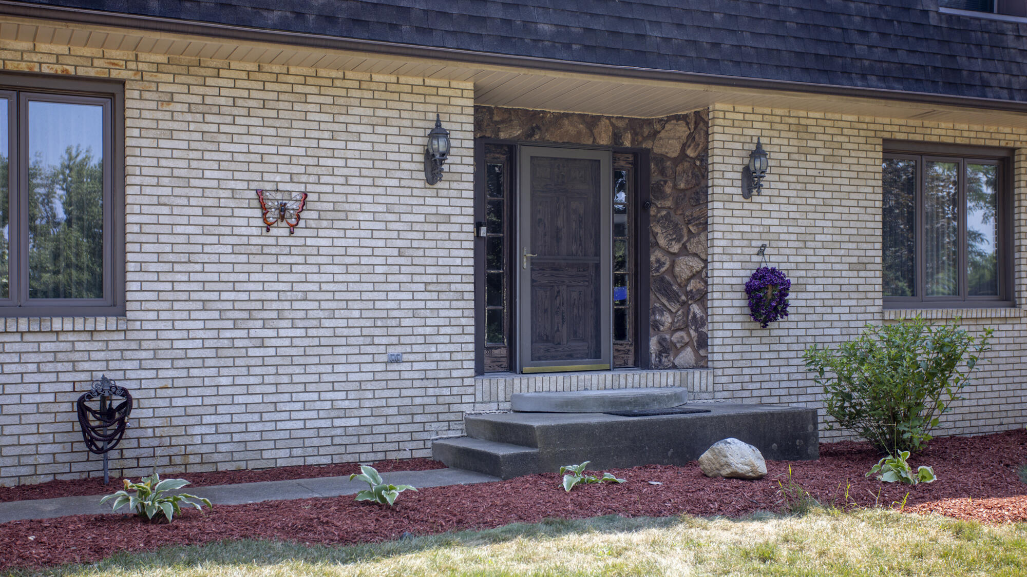 5188 W Laxita Drive, La Porte, IN 46350; Image #6
