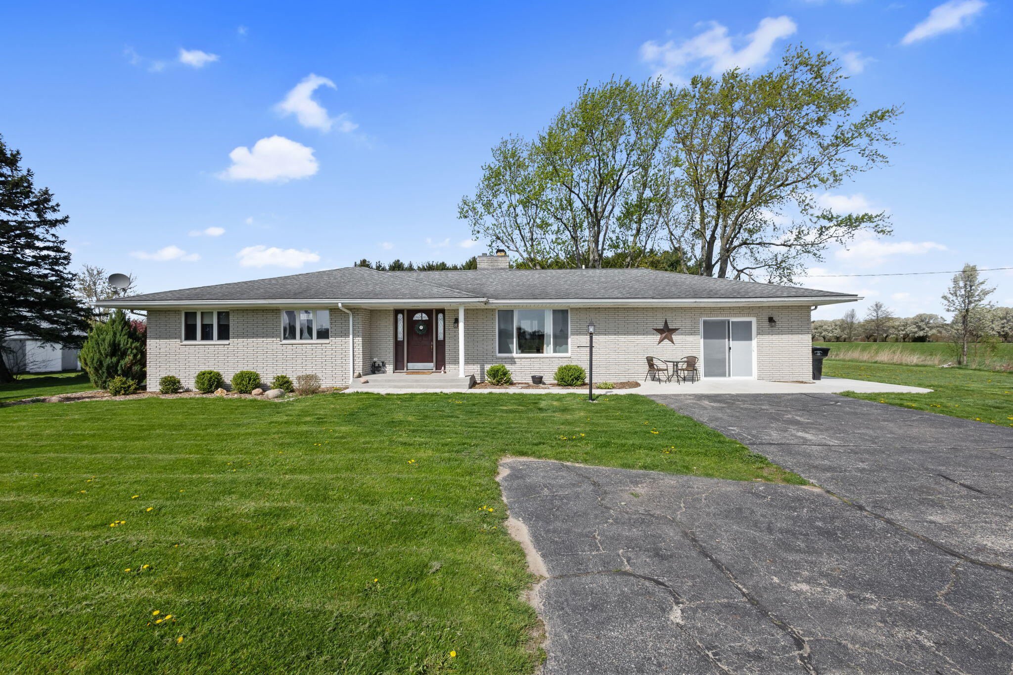 56915 Tulip Road, New Carlisle, IN 46552; Image #19