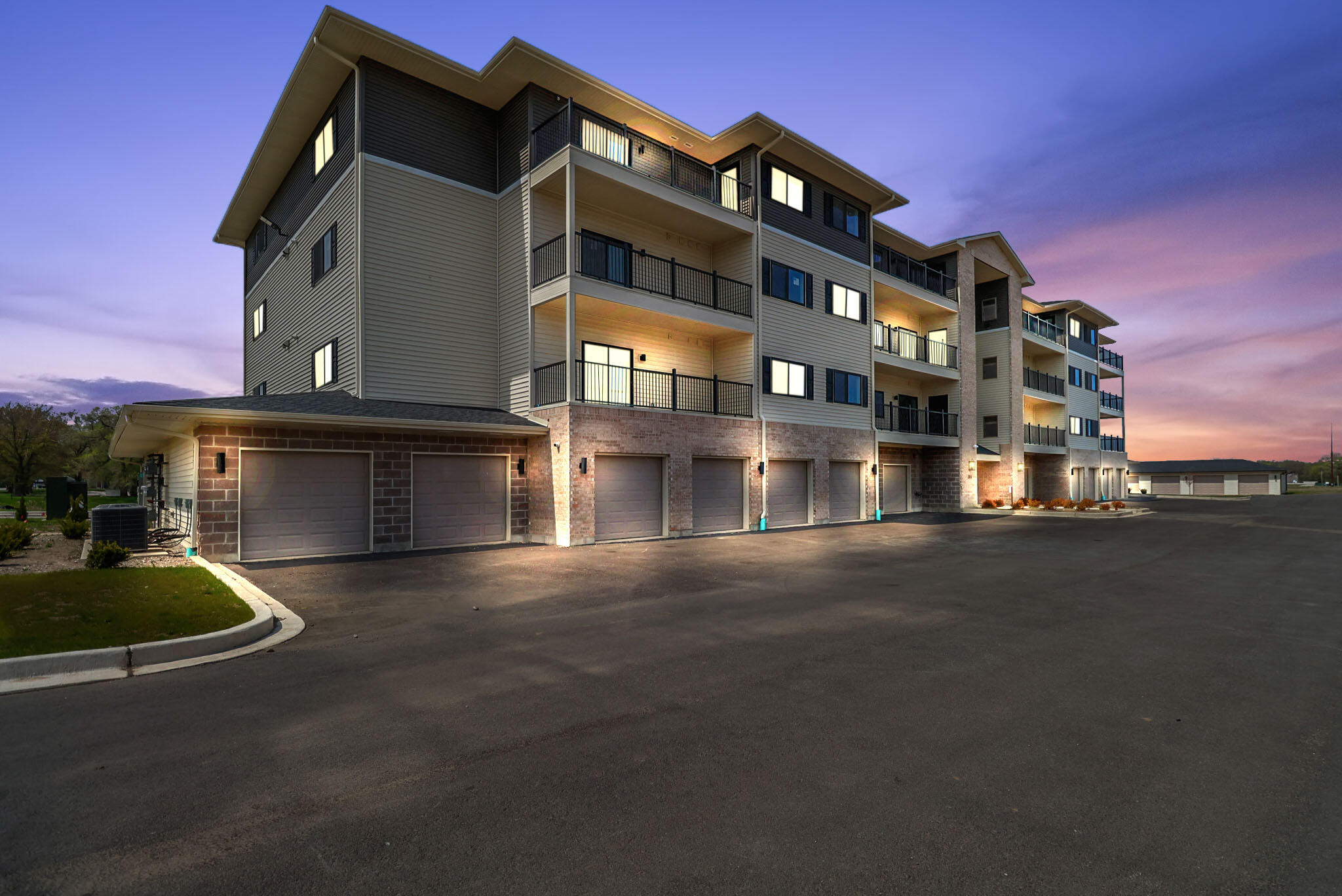 2034 W 75th Place, Merrillville, IN #32, 46410; Image #2