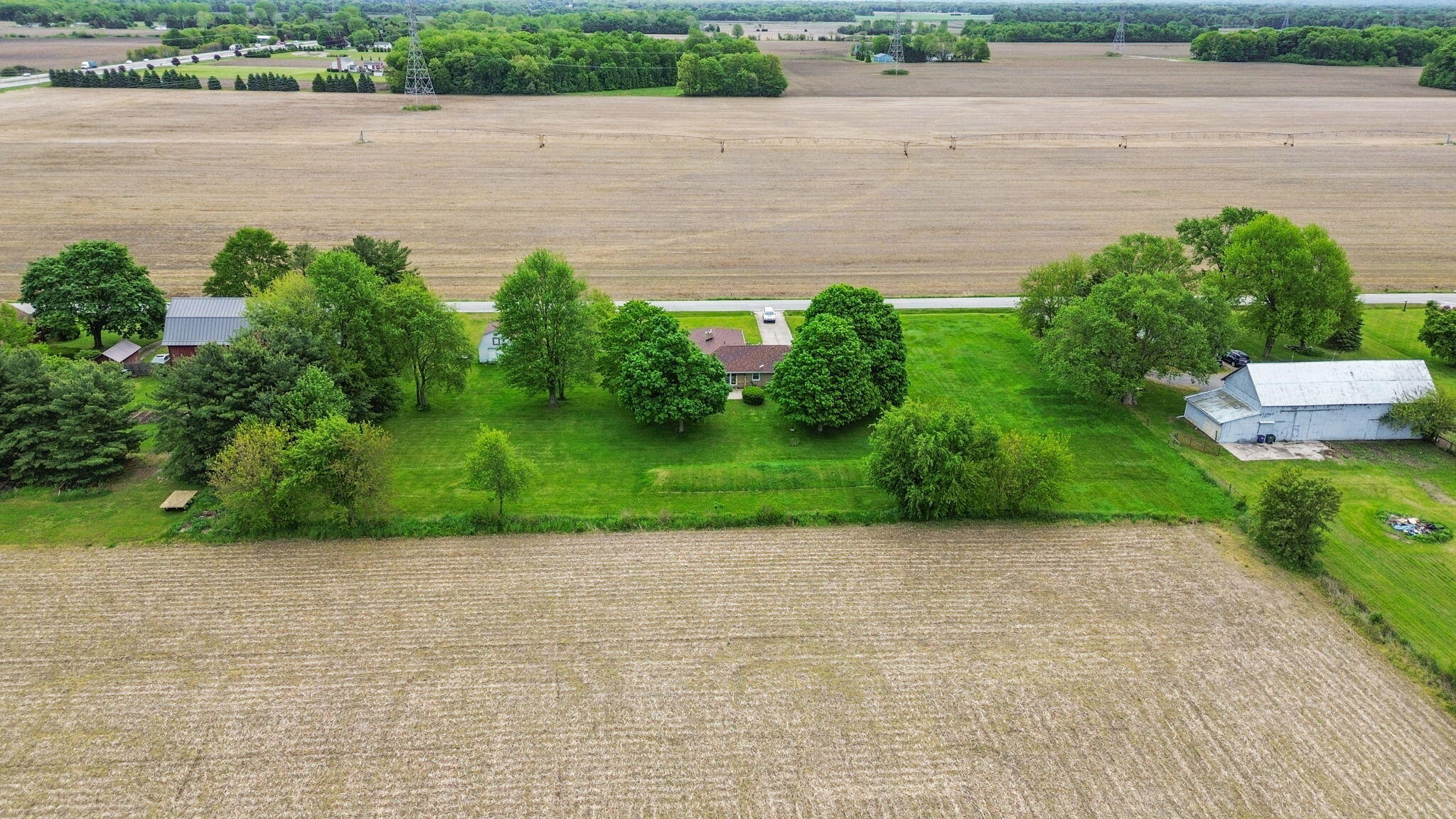 56729 Tulip Road, New Carlisle, IN 46552; Image #4