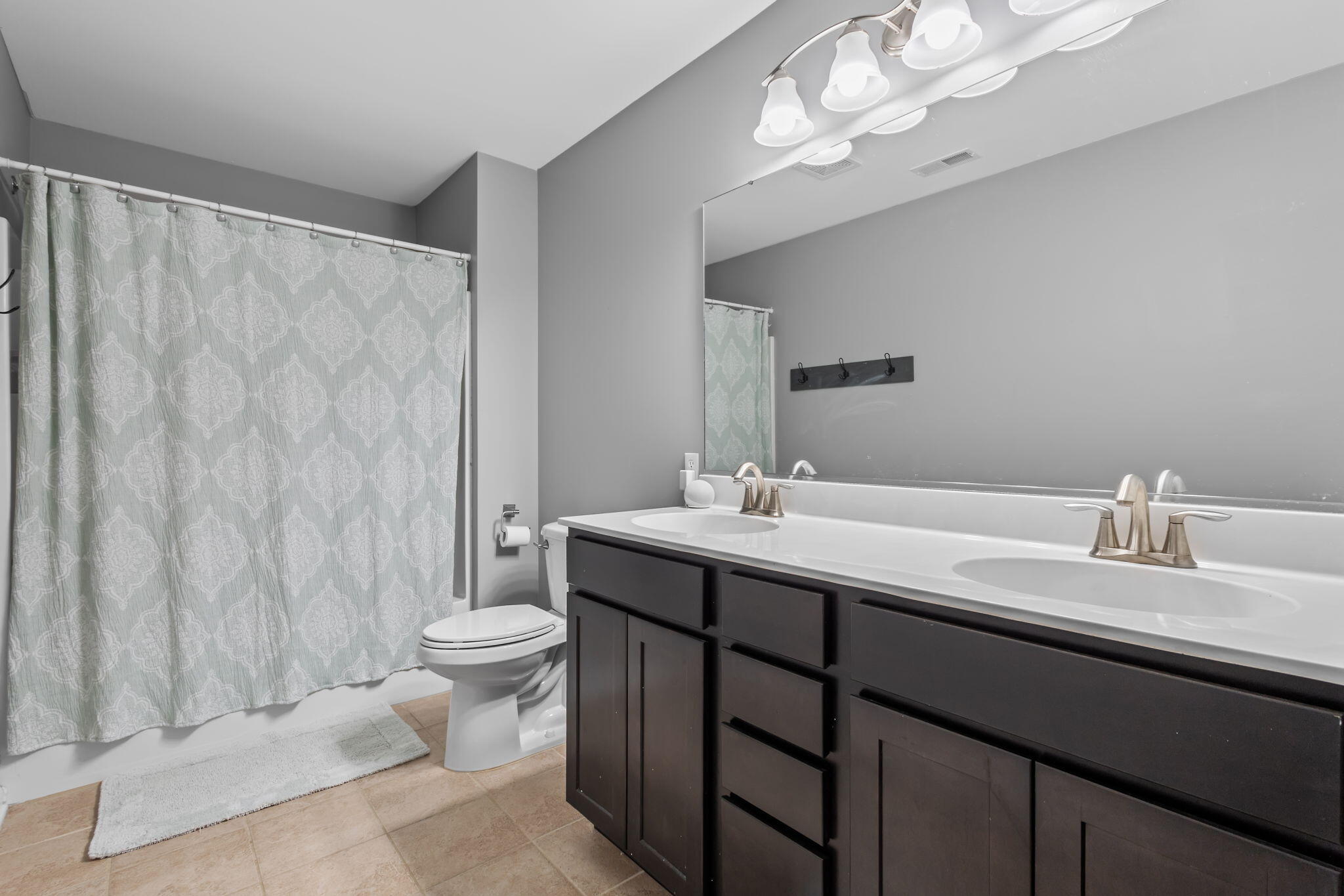 12938 Hayes Street, Crown Point, IN 46307; Image #20