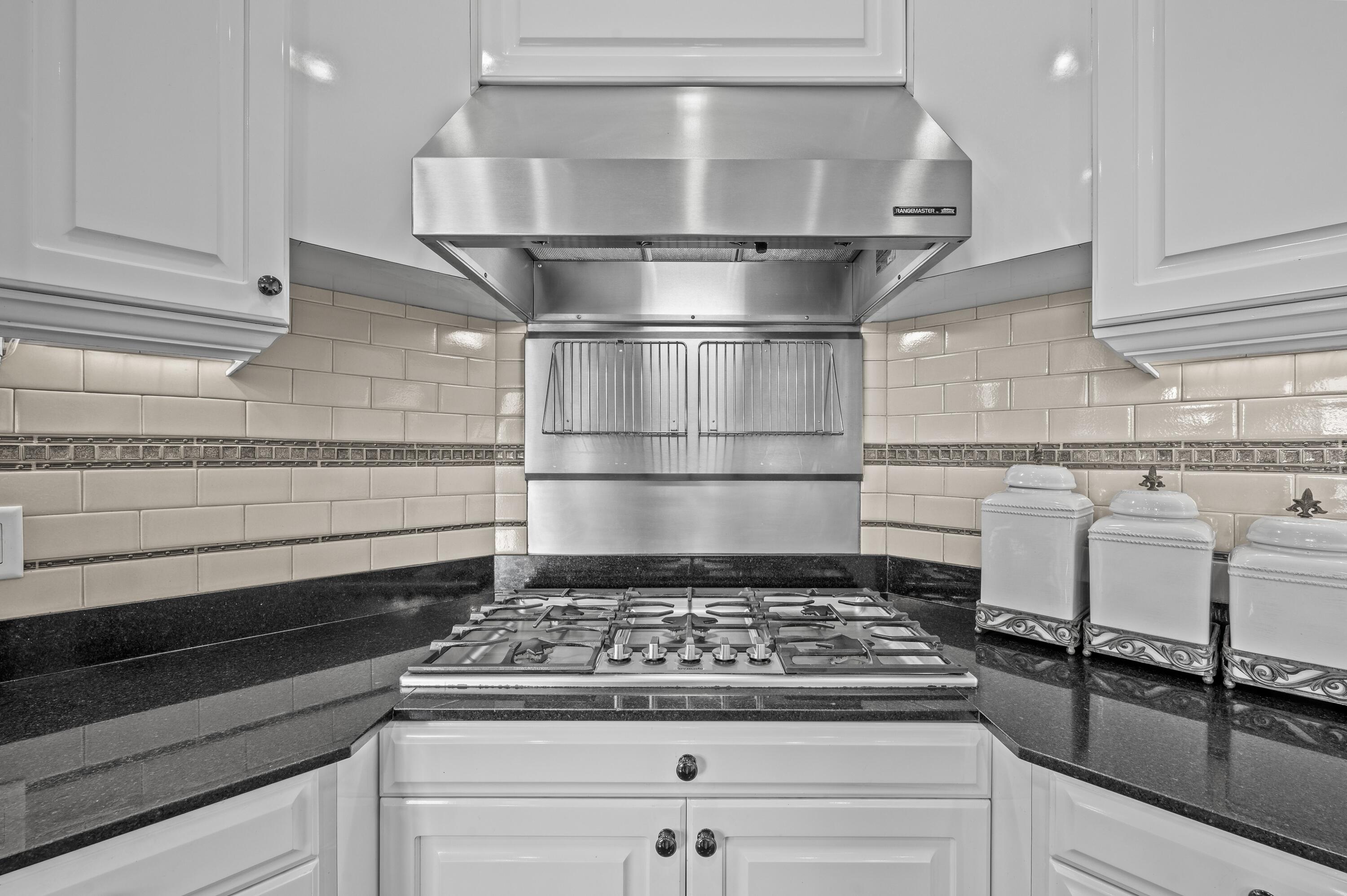 459 Surrey Hill Lane, Valparaiso, IN 46385; Image #38
