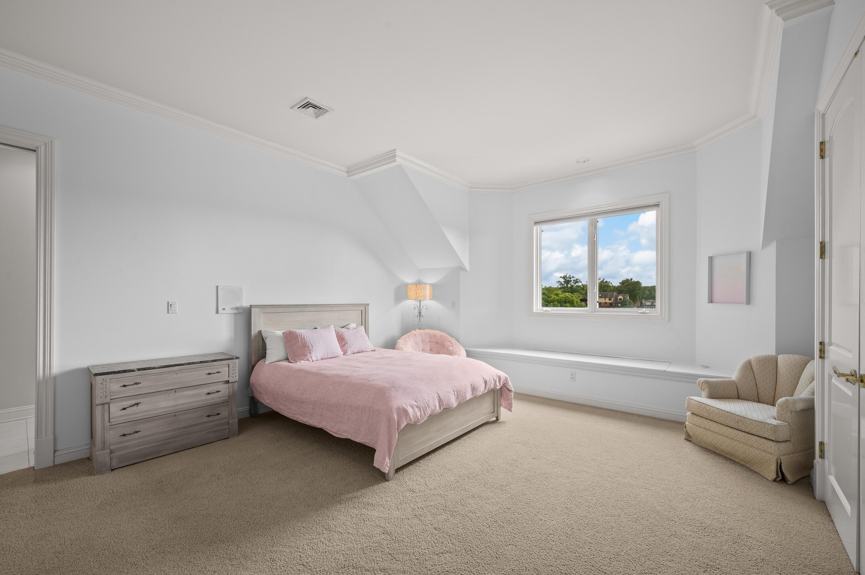459 Surrey Hill Lane, Valparaiso, IN 46385; Image #56