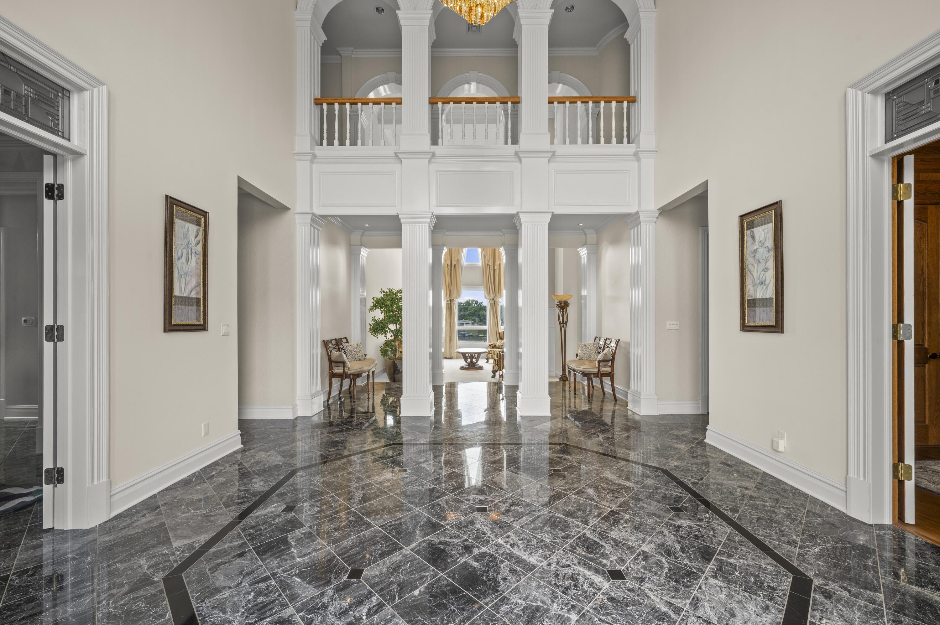 459 Surrey Hill Lane, Valparaiso, IN 46385; Image #9