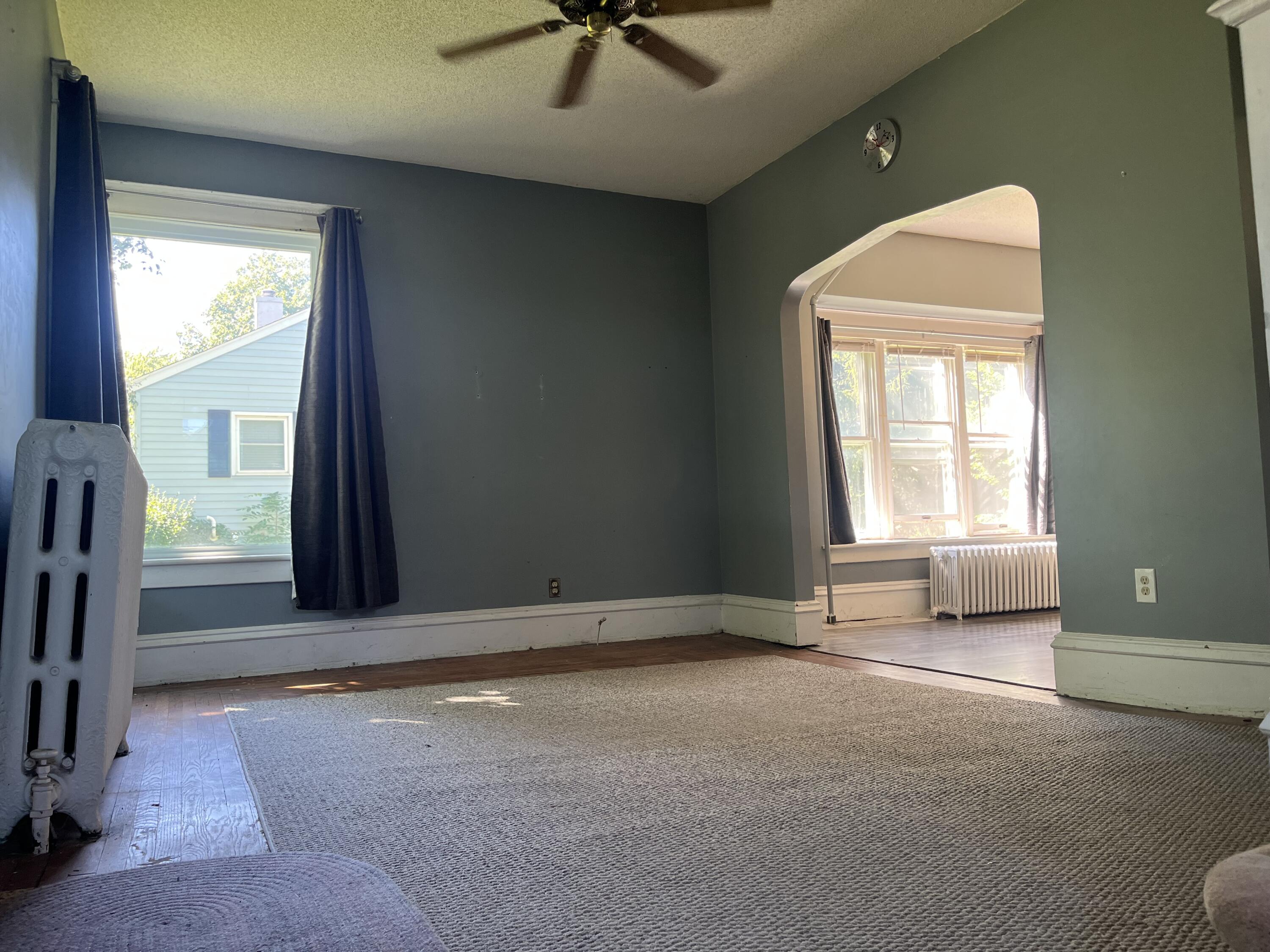 484 Grove Avenue, Valparaiso, IN 46385; Image #2