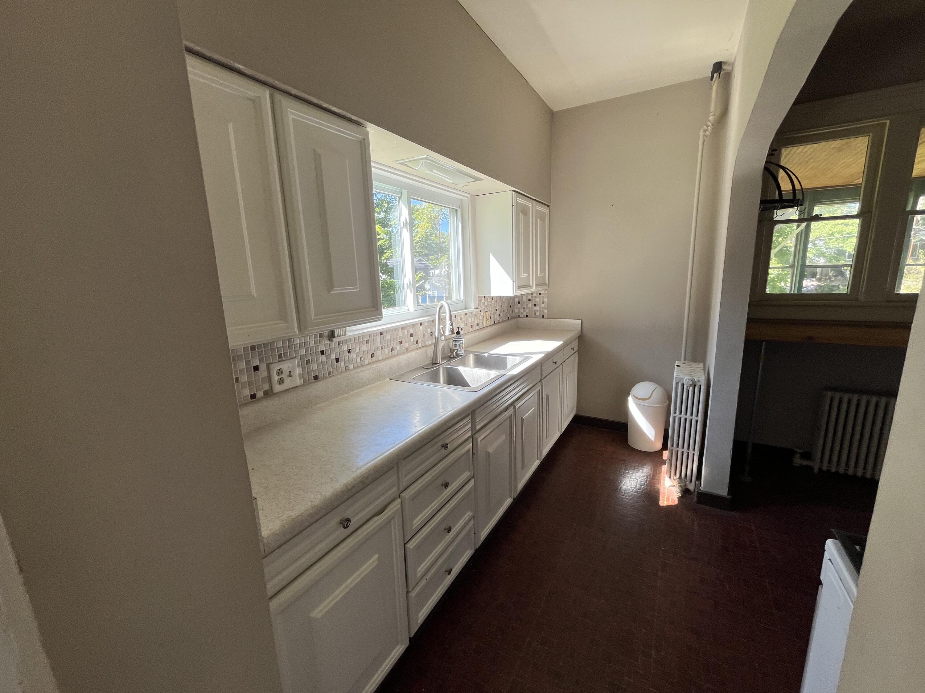 484 Grove Avenue, Valparaiso, IN 46385; Image #7