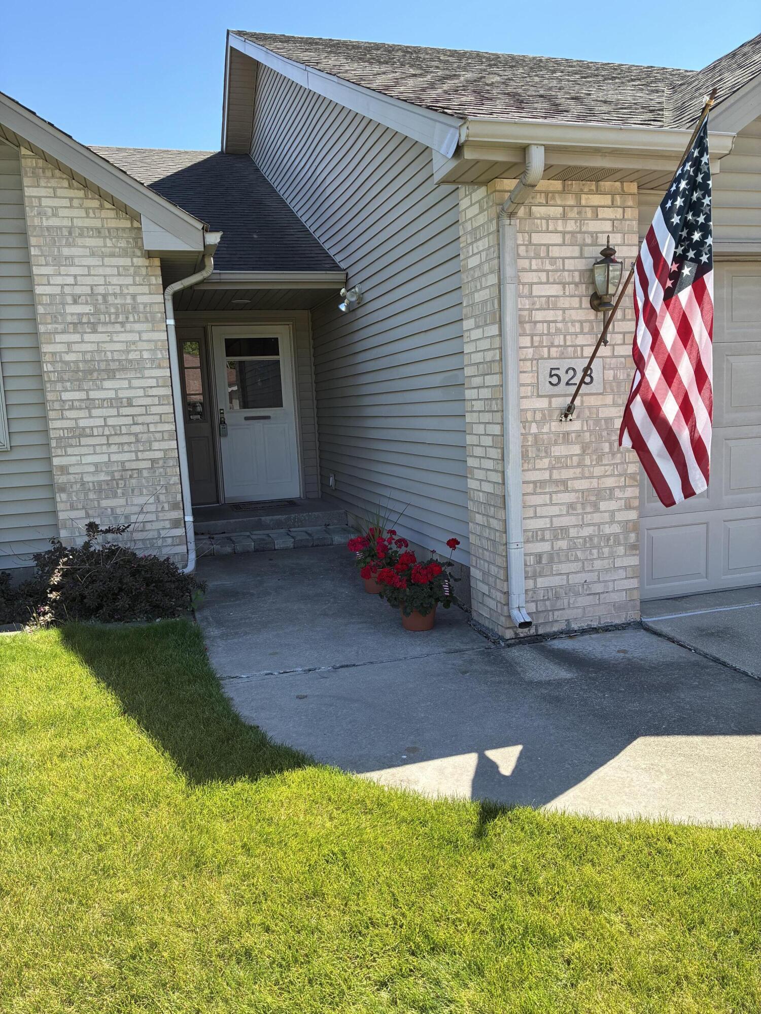523 Hidden Oak Drive, Hobart, IN 46342; Image #18