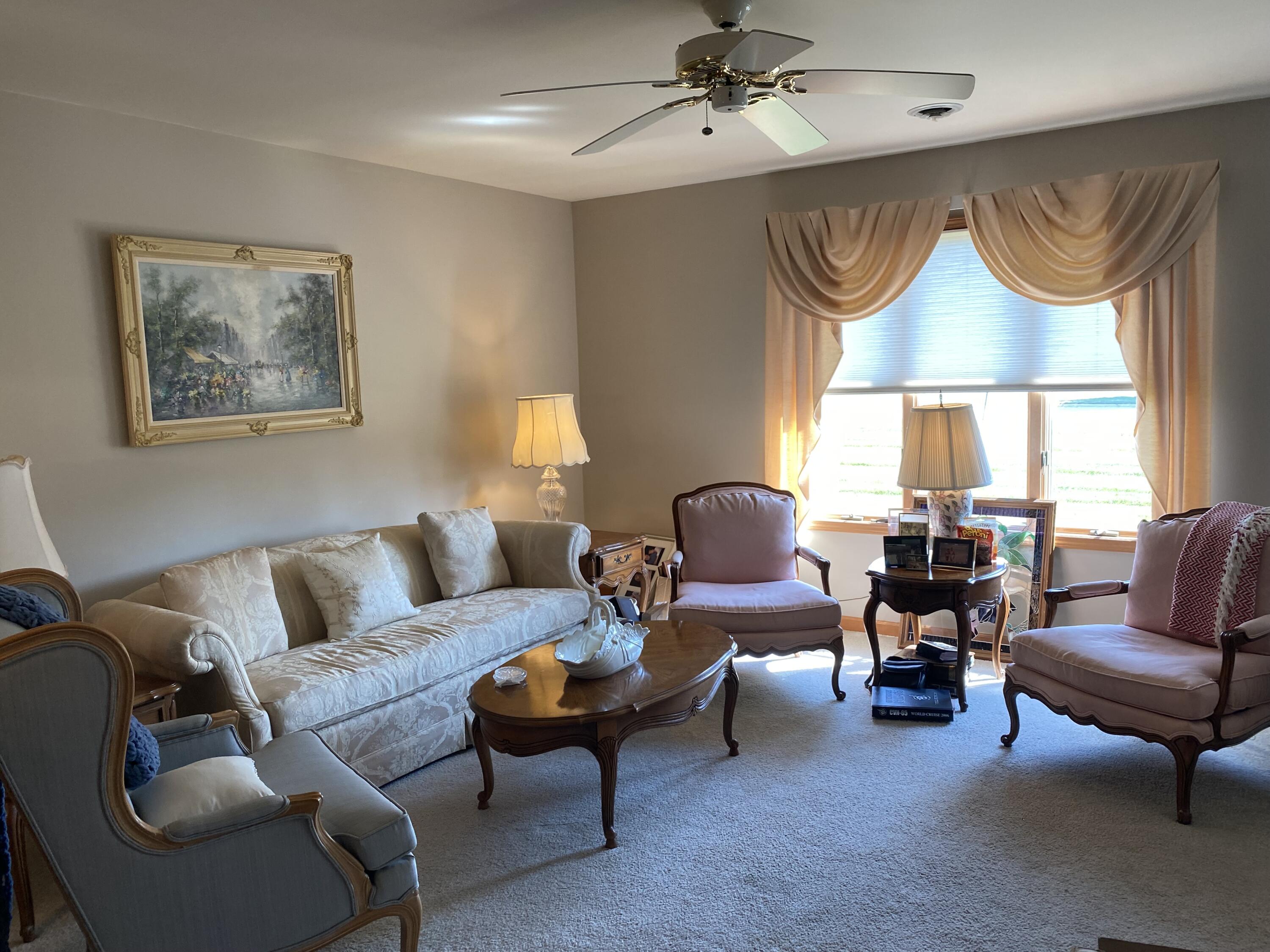 523 Hidden Oak Drive, Hobart, IN 46342; Image #5
