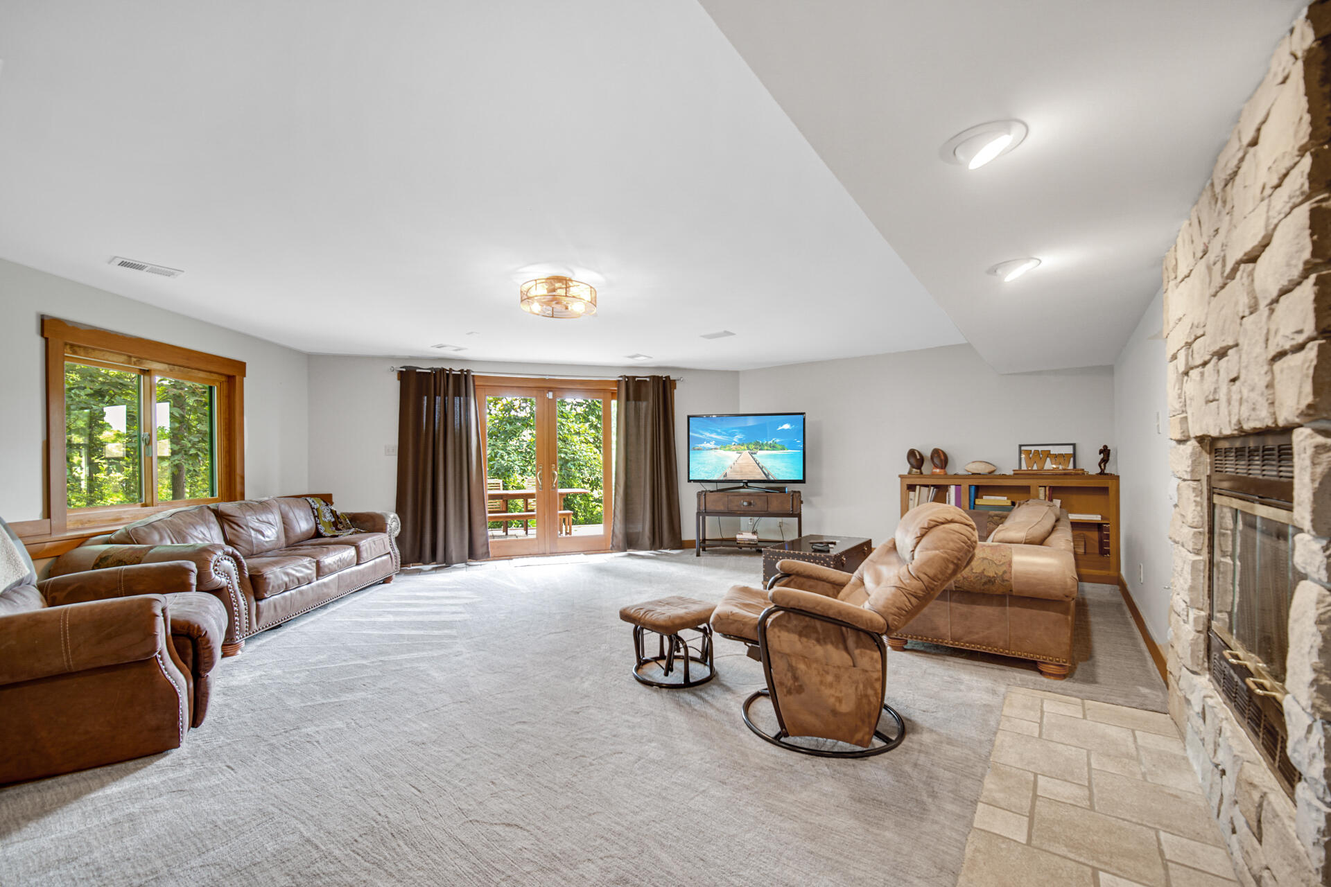 54 Braemar Drive, Valparaiso, IN 46385; Image #24