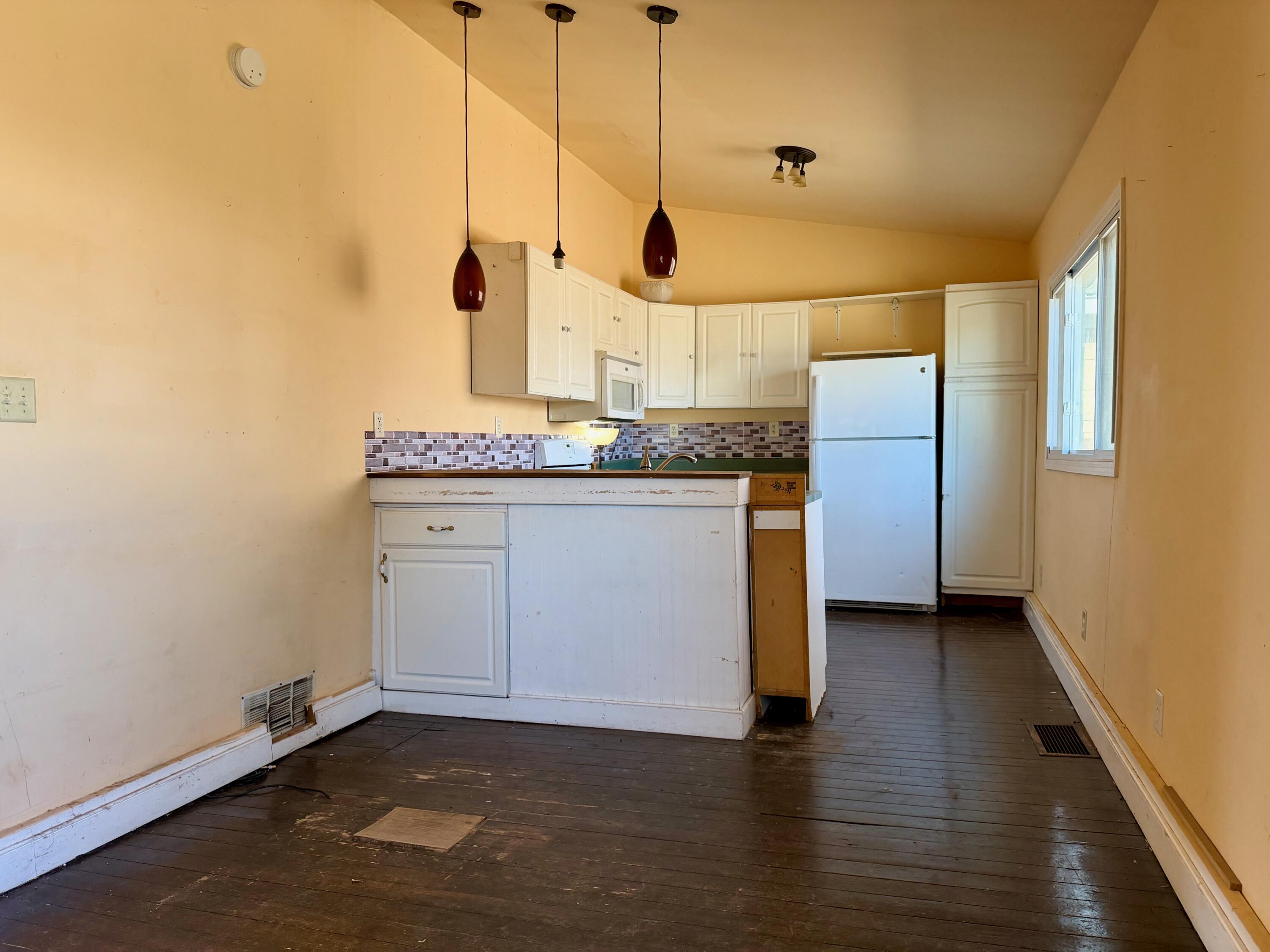 619 Lane Street, North Judson, IN 46366; Image #6