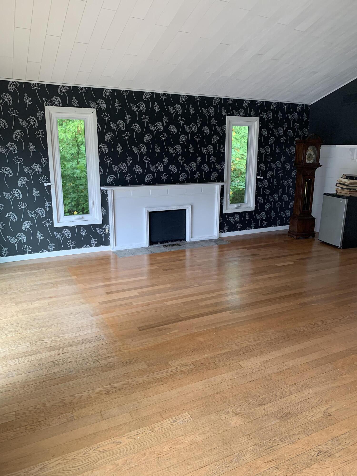 48 E Division Road, Valparaiso, IN 46383; Image #7