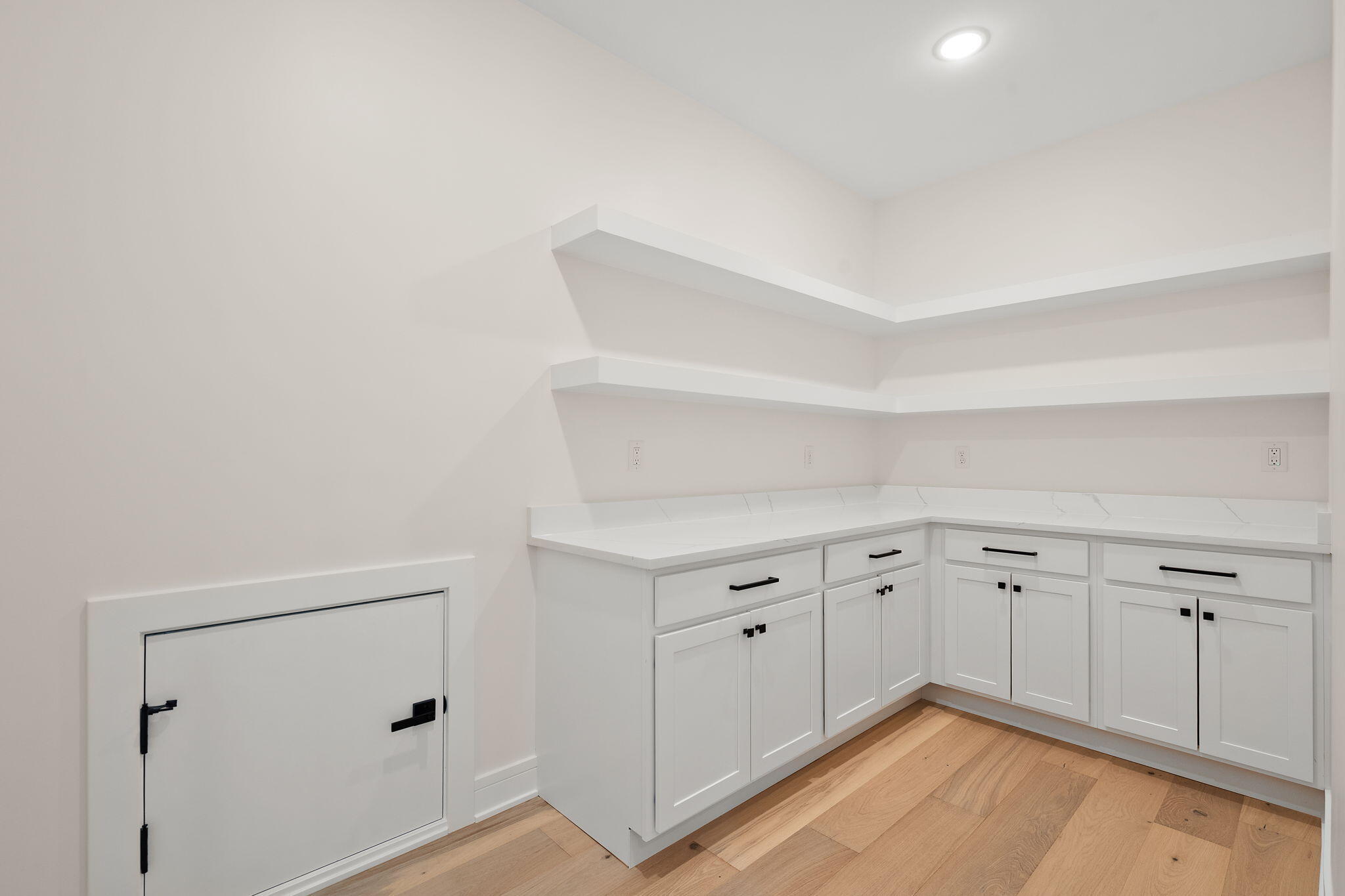 9541 Dunegrass Way, St. John, IN 46373; Image #20
