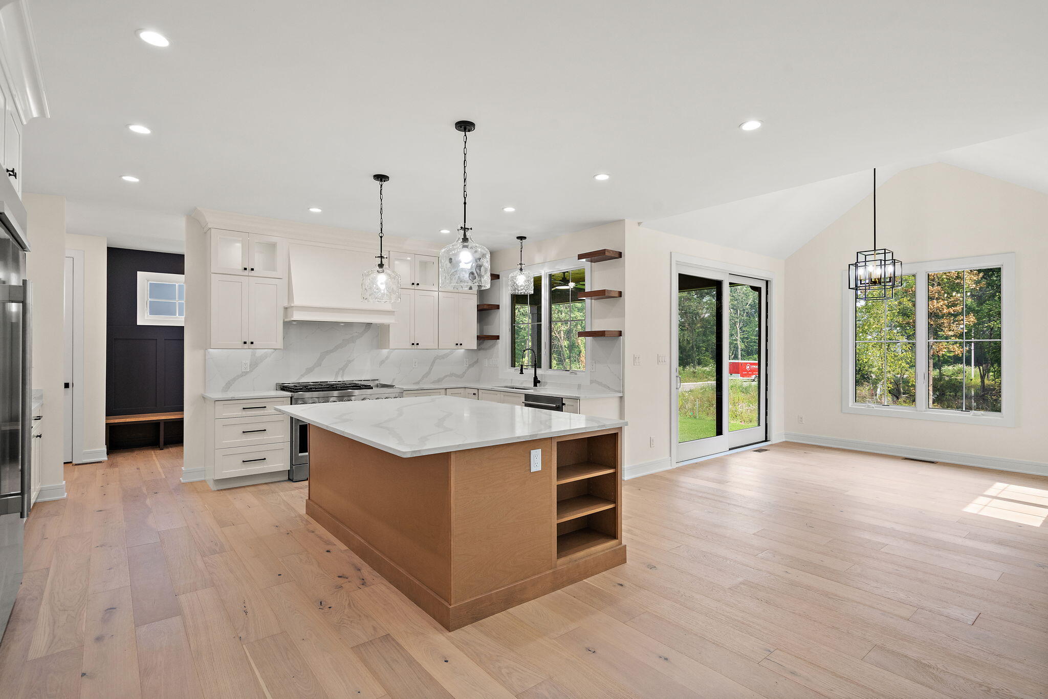 9541 Dunegrass Way, St. John, IN 46373; Image #23