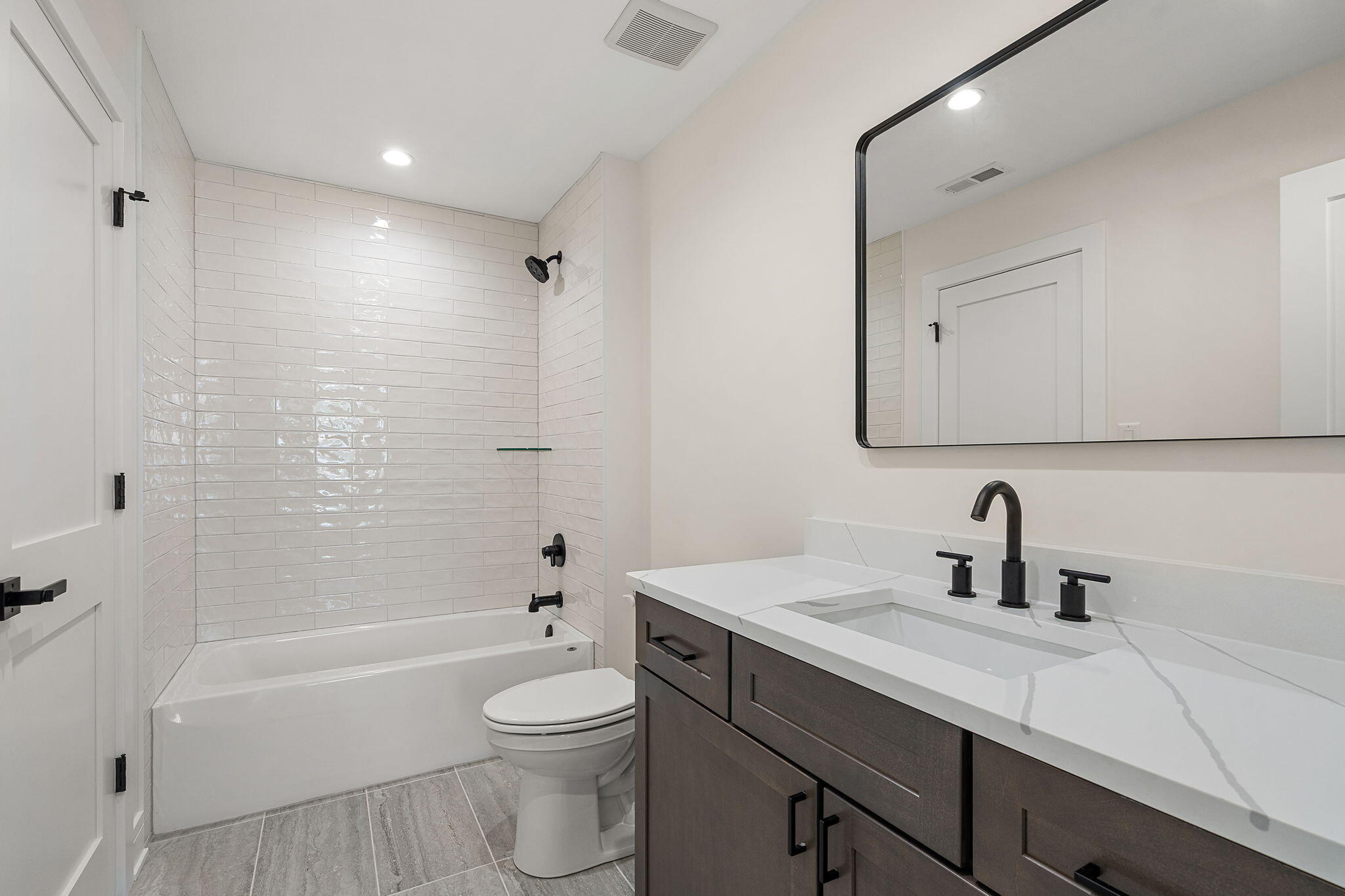 9541 Dunegrass Way, St. John, IN 46373; Image #46