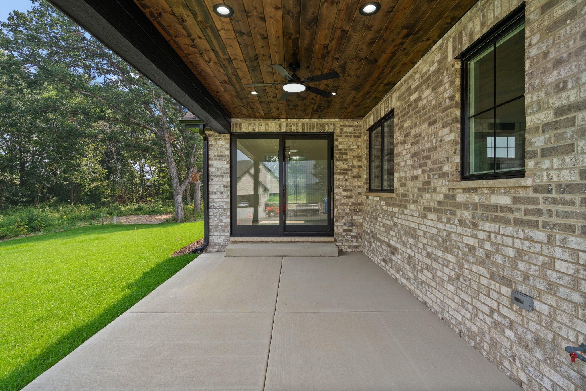 9541 Dunegrass Way, St. John, IN 46373; Image #57